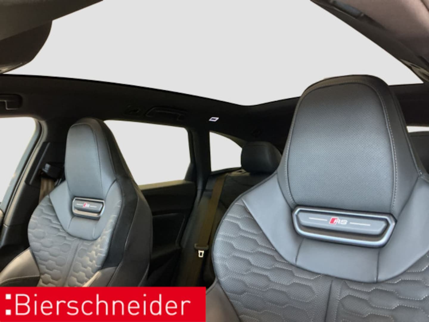 Bild über Audi RS 5 Avant quattro 470 kW tiptronic - für weitere Informationen kontaktieren Sie den Audi Partner