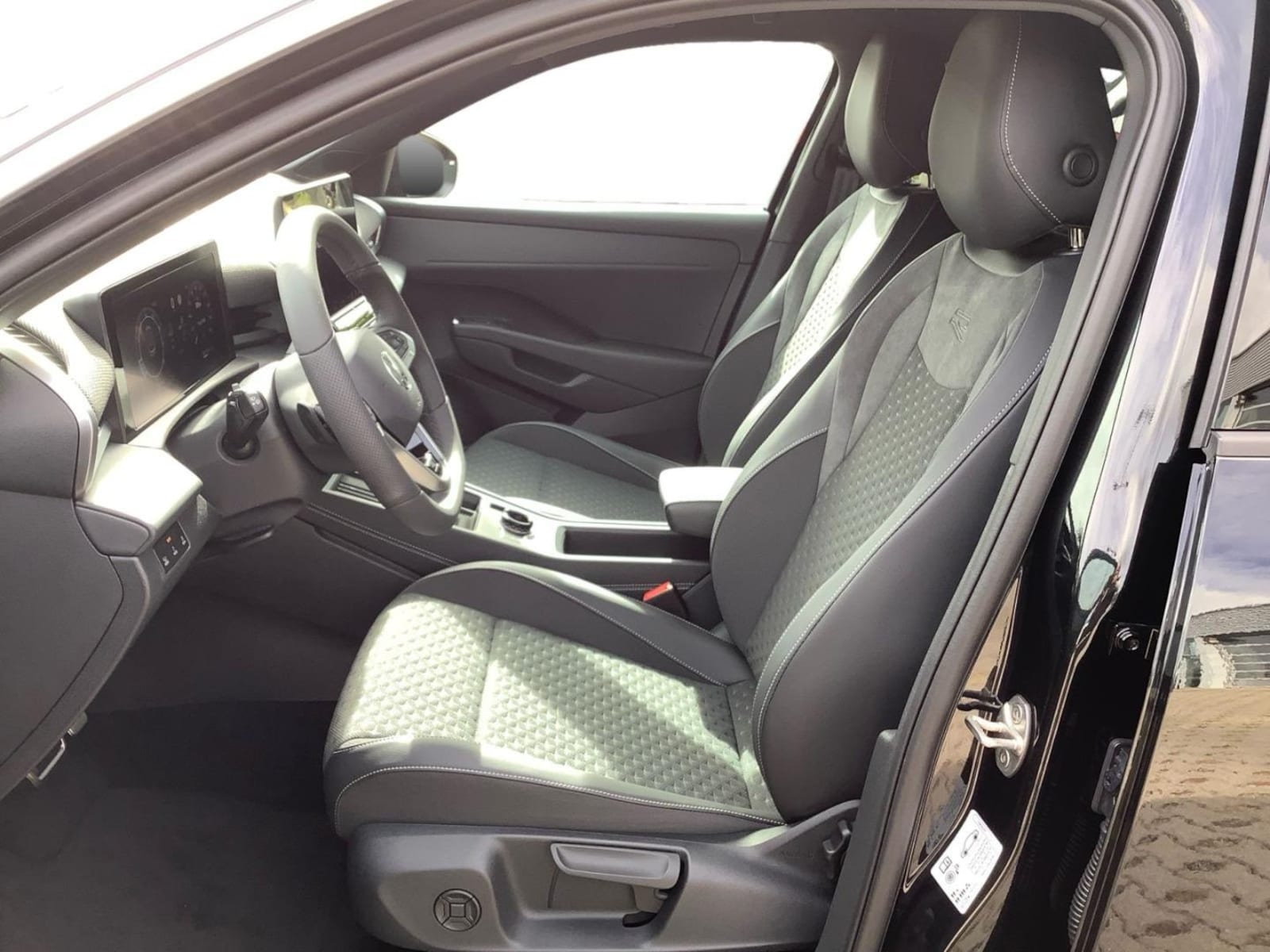 Volkswagen T-Roc – Bild 8
