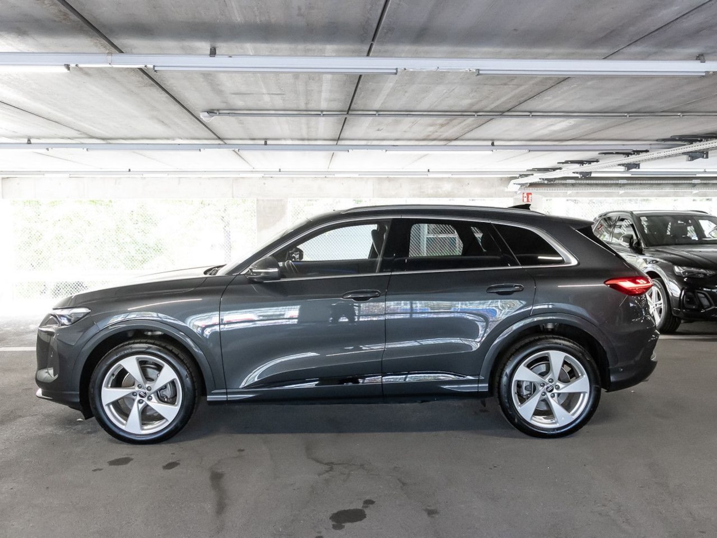 Bild über Audi Q5 SUV TFSI quattro 150 kW S tronic - für weitere Informationen kontaktieren Sie den Audi Partner