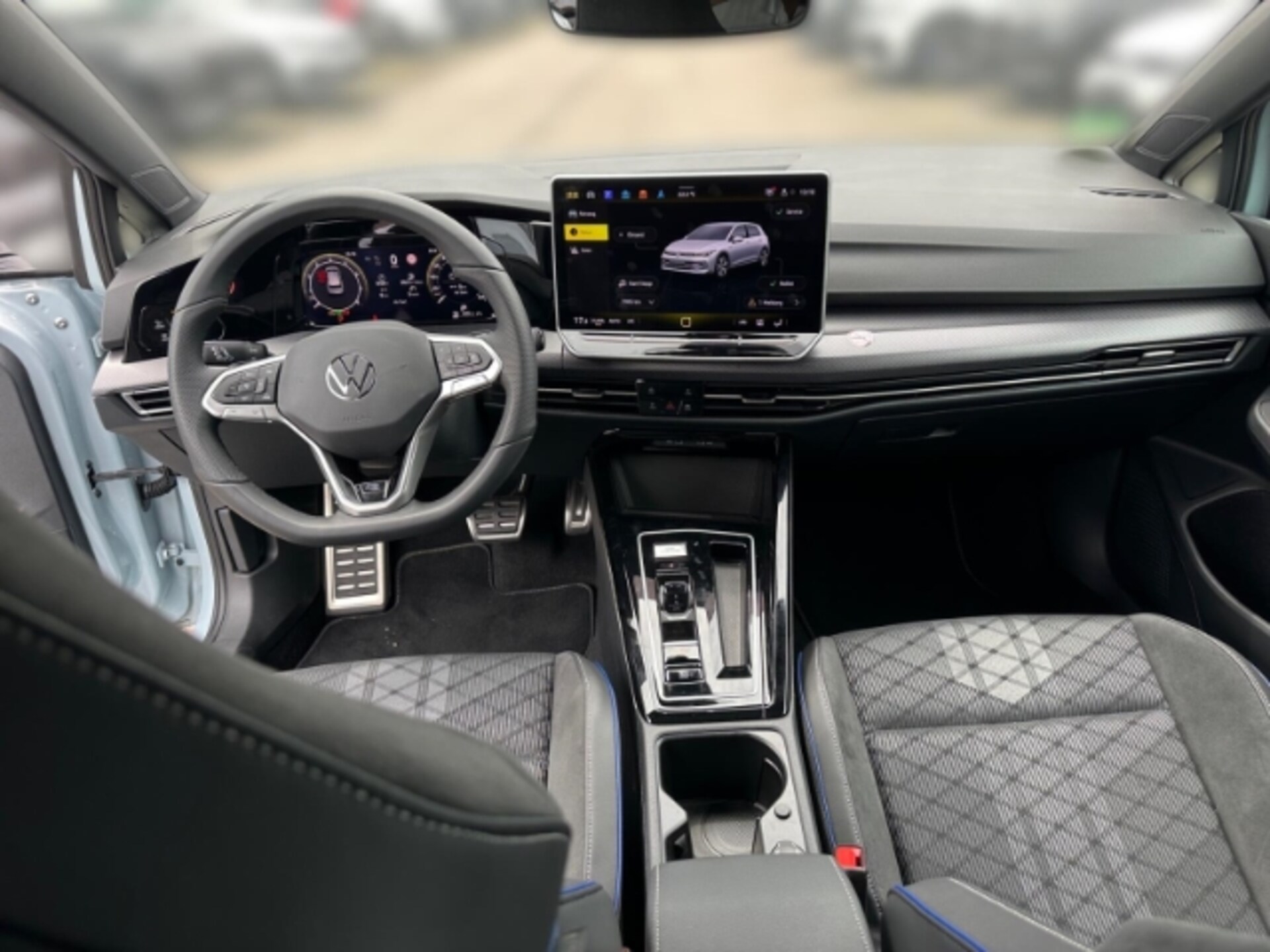 Volkswagen Golf R-Line