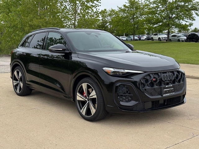 2026 Audi SQ5 Premium Plus - Photo 9