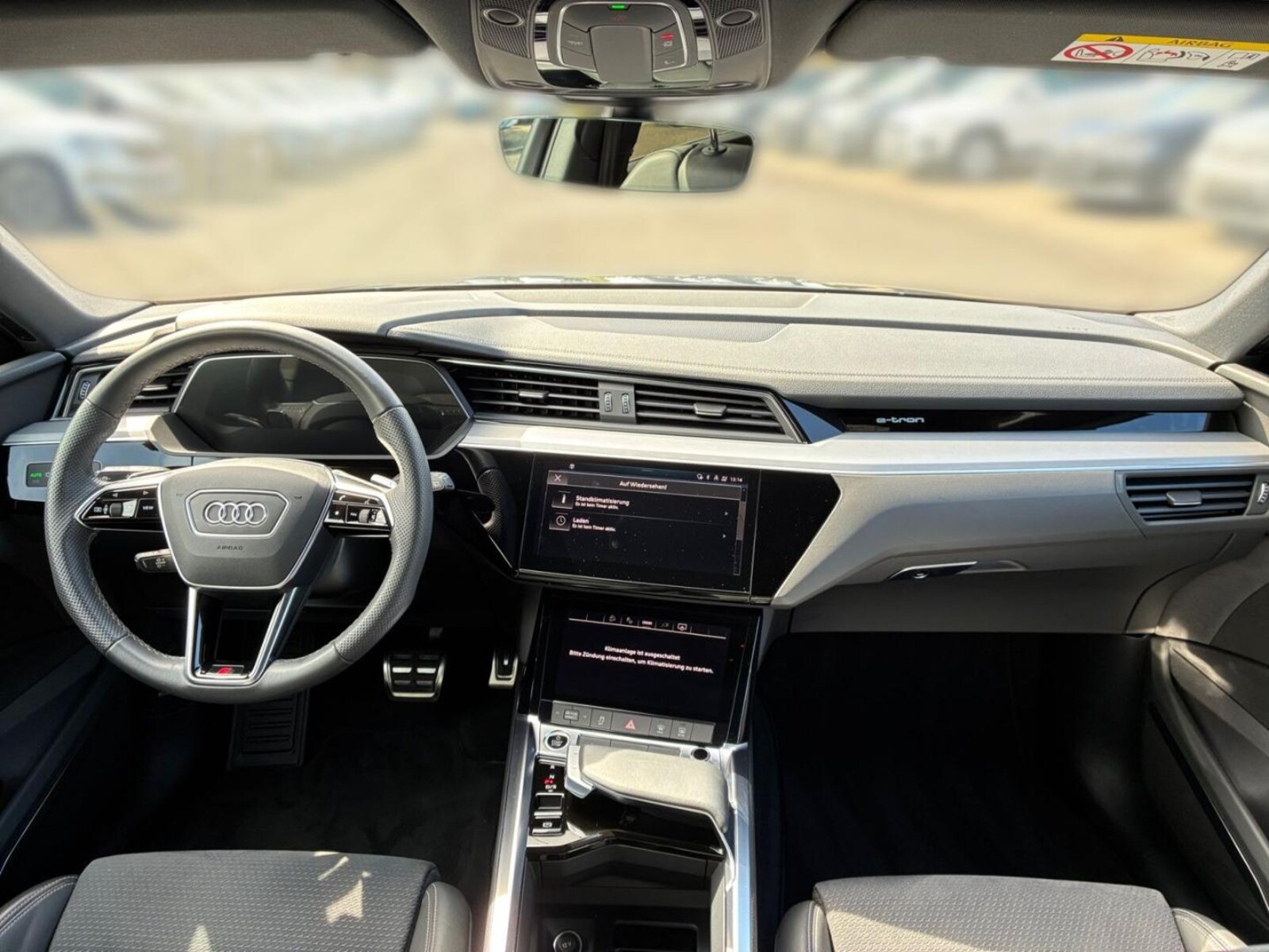 Audi Q8 e-tron – Bild 10