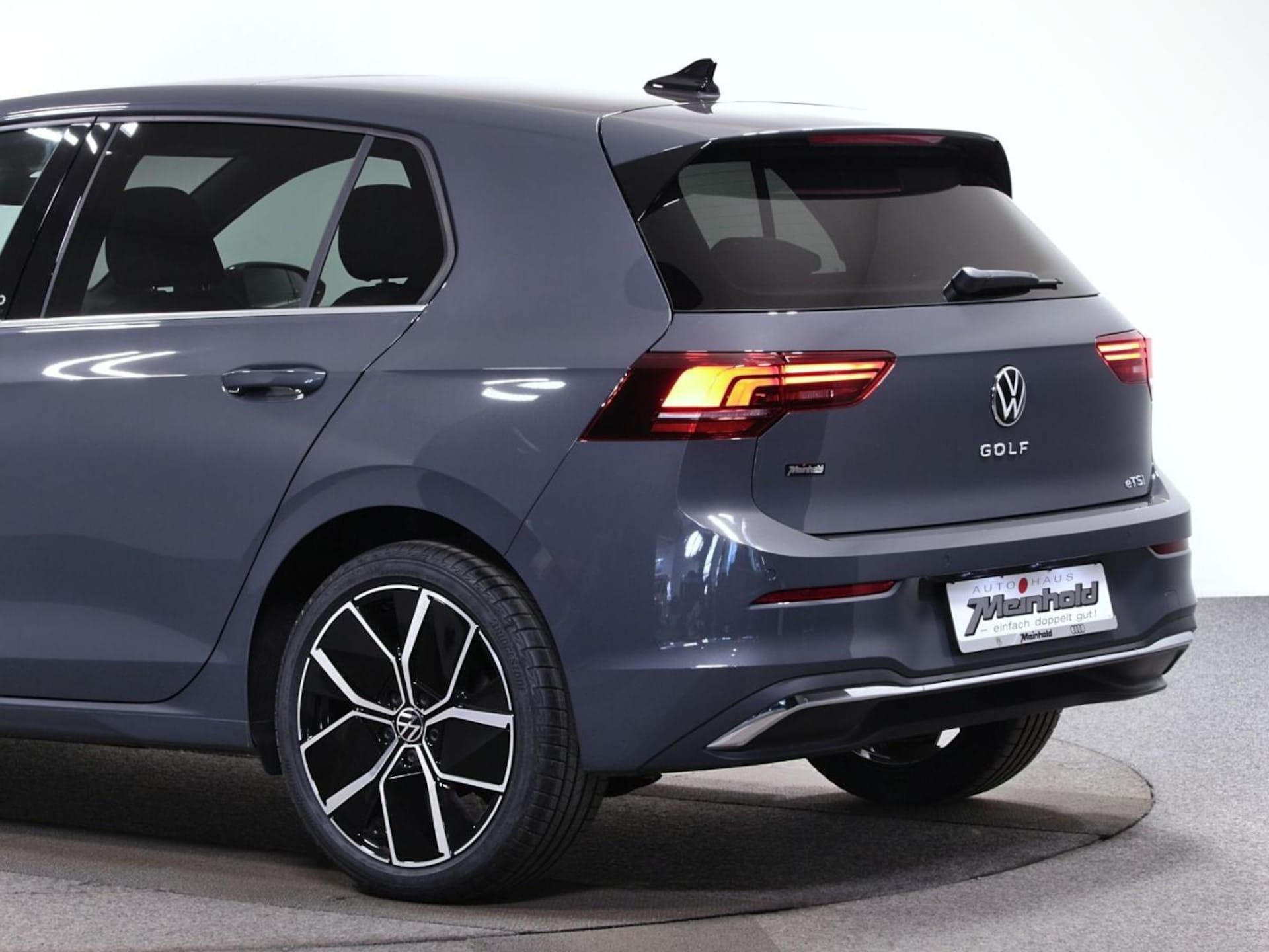 Volkswagen Golf Style