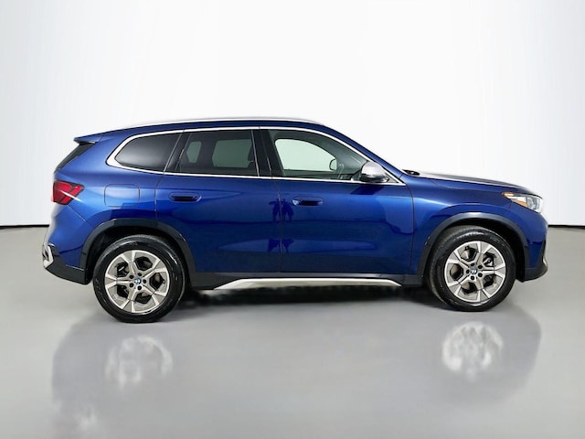 2023 BMW X1