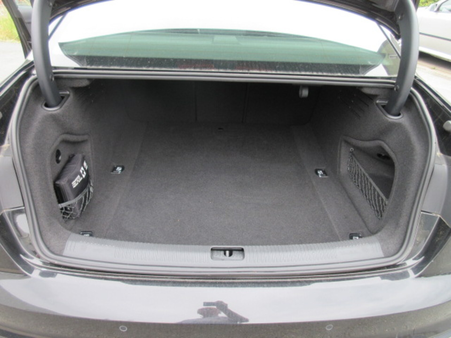 Audi A4 Limousine Advanced