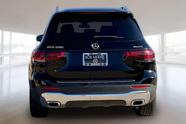 2021 Mercedes-Benz GLB 250