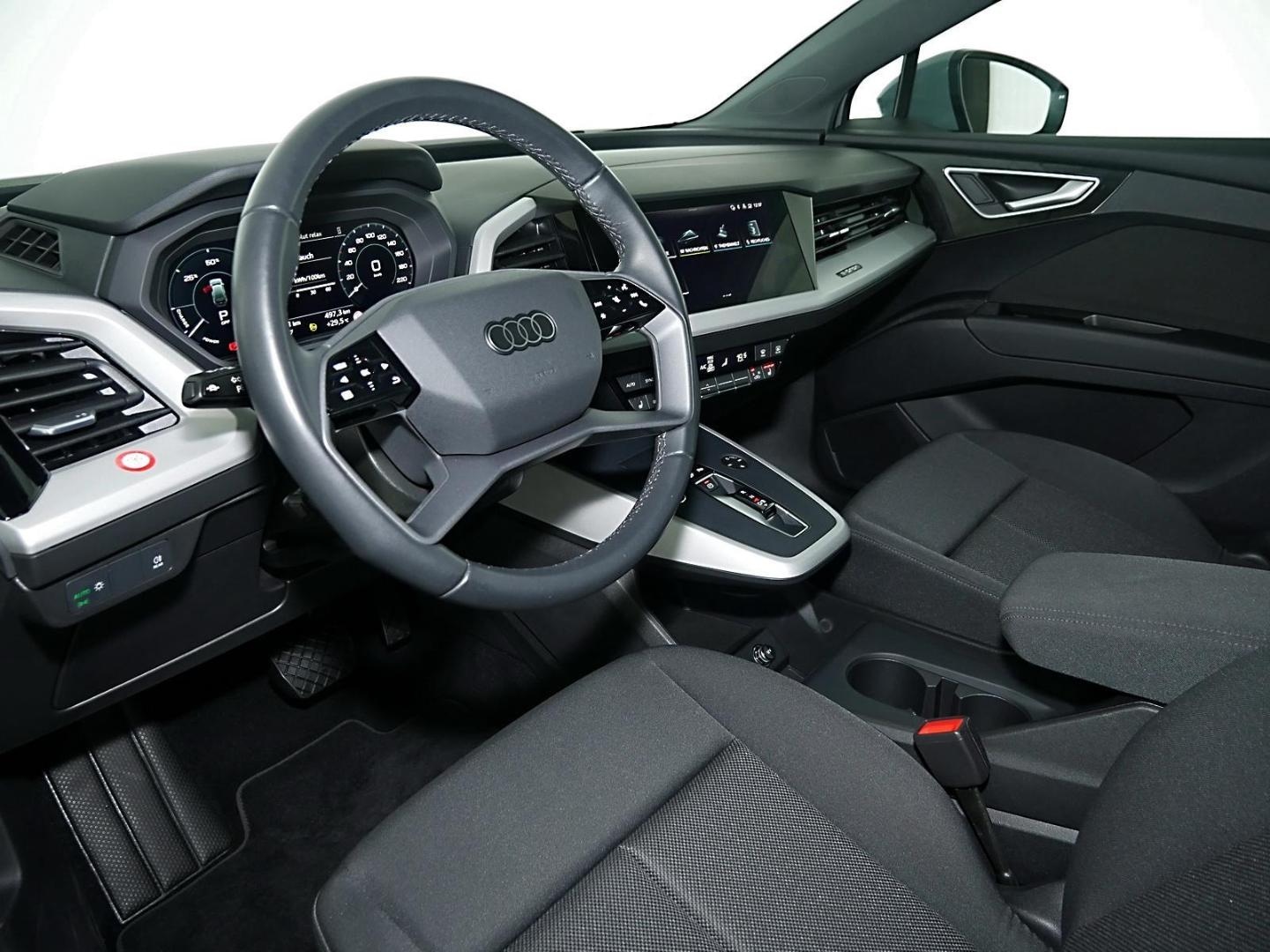 Bild über Audi Q4 e-tron 35 e-tron - für weitere Informationen kontaktieren Sie den Audi Partner