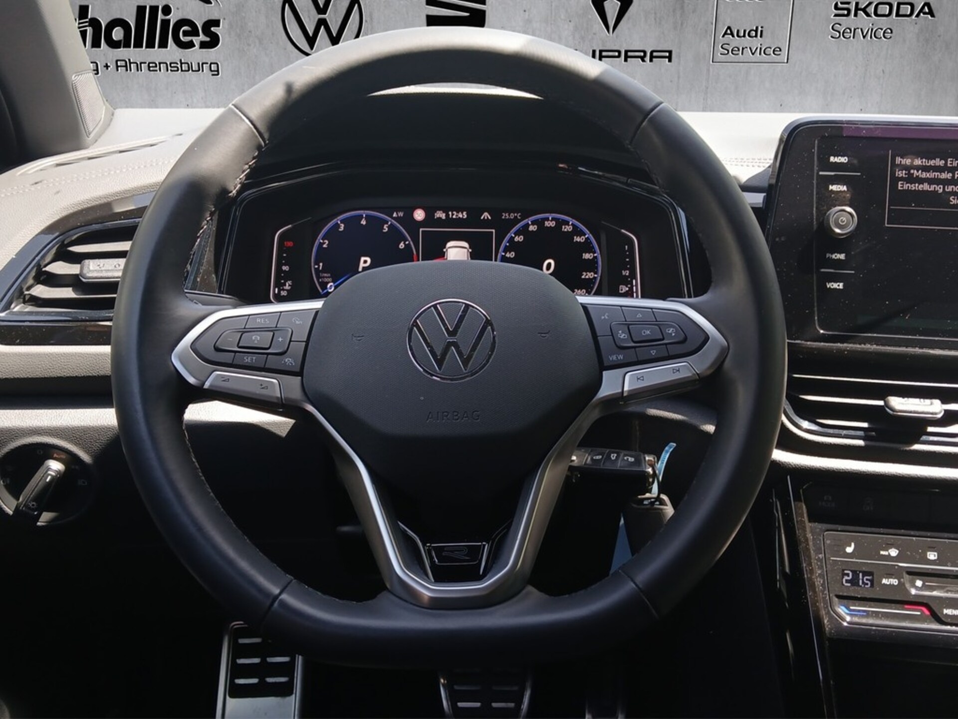 Volkswagen T-Roc R-Line
