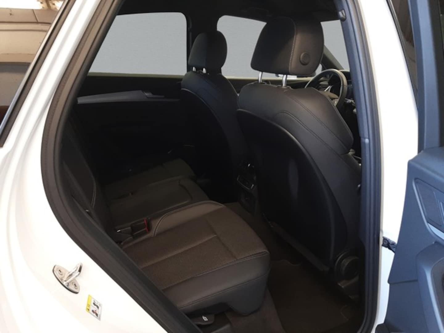 Bild über Audi Q5 Sportback 40 TDI quattro S tronic - für weitere Informationen kontaktieren Sie den Audi Partner