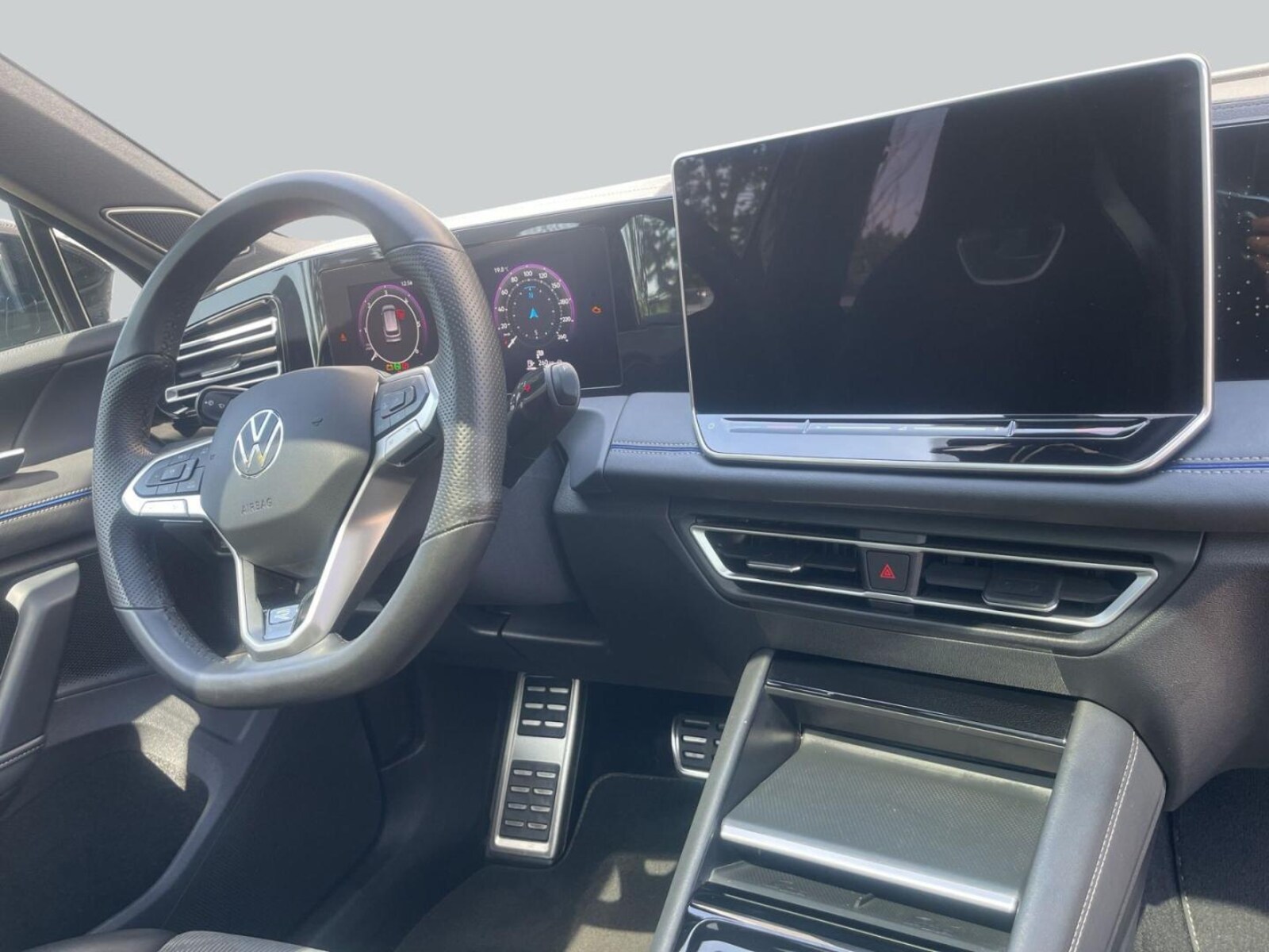 Volkswagen Tiguan – Bild 15