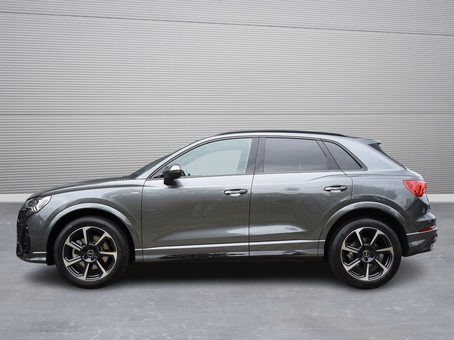 Audi Q3 SUV S line