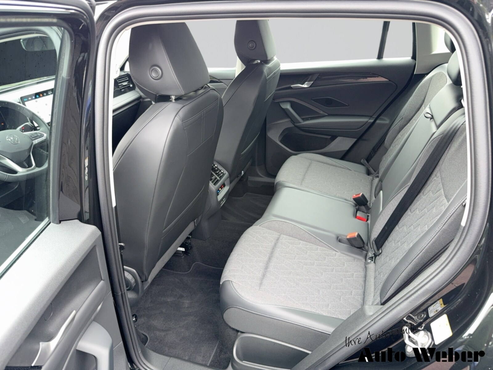 Volkswagen Tiguan – Bild 12