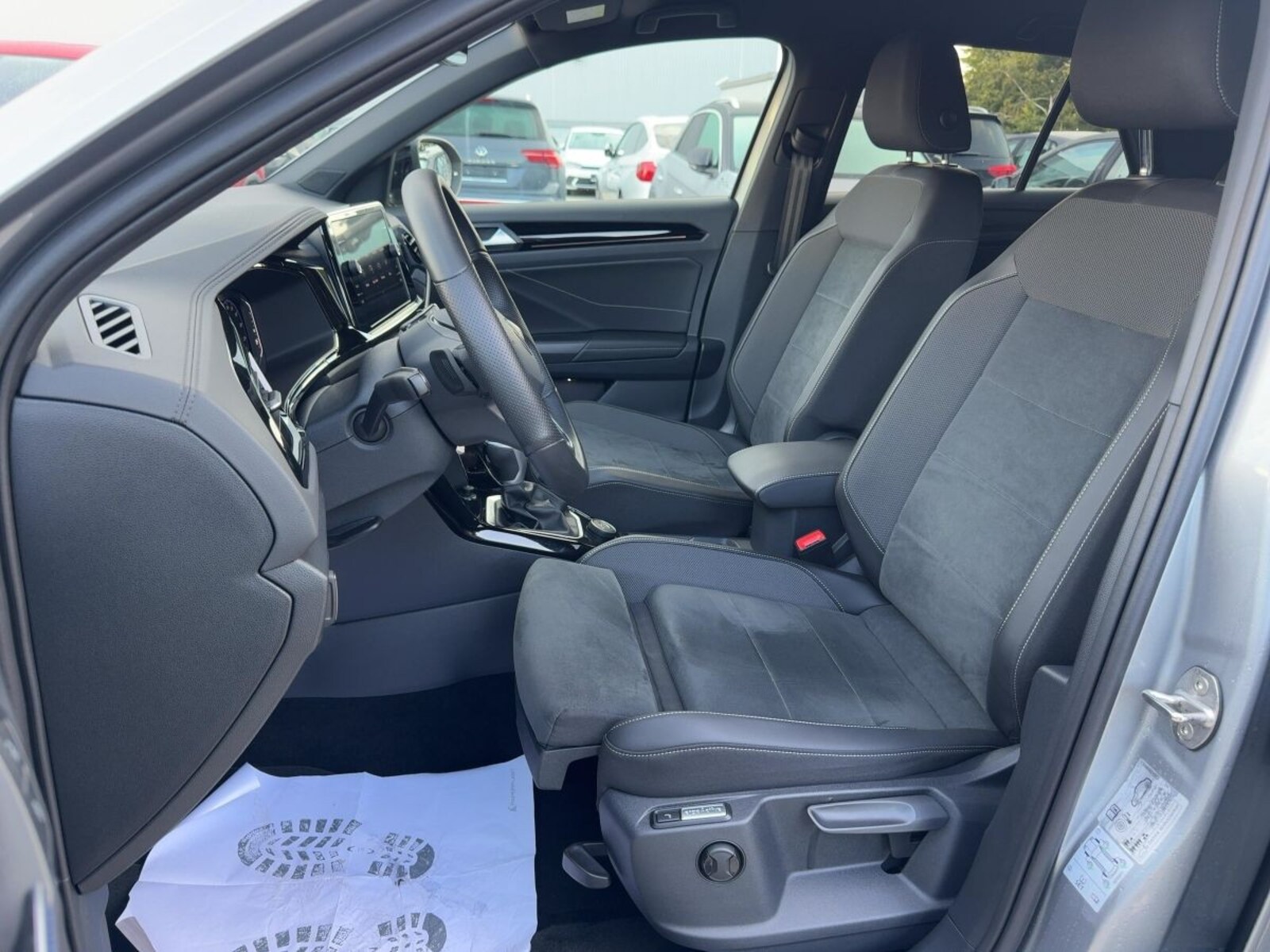 Volkswagen T-Roc – Bild 7