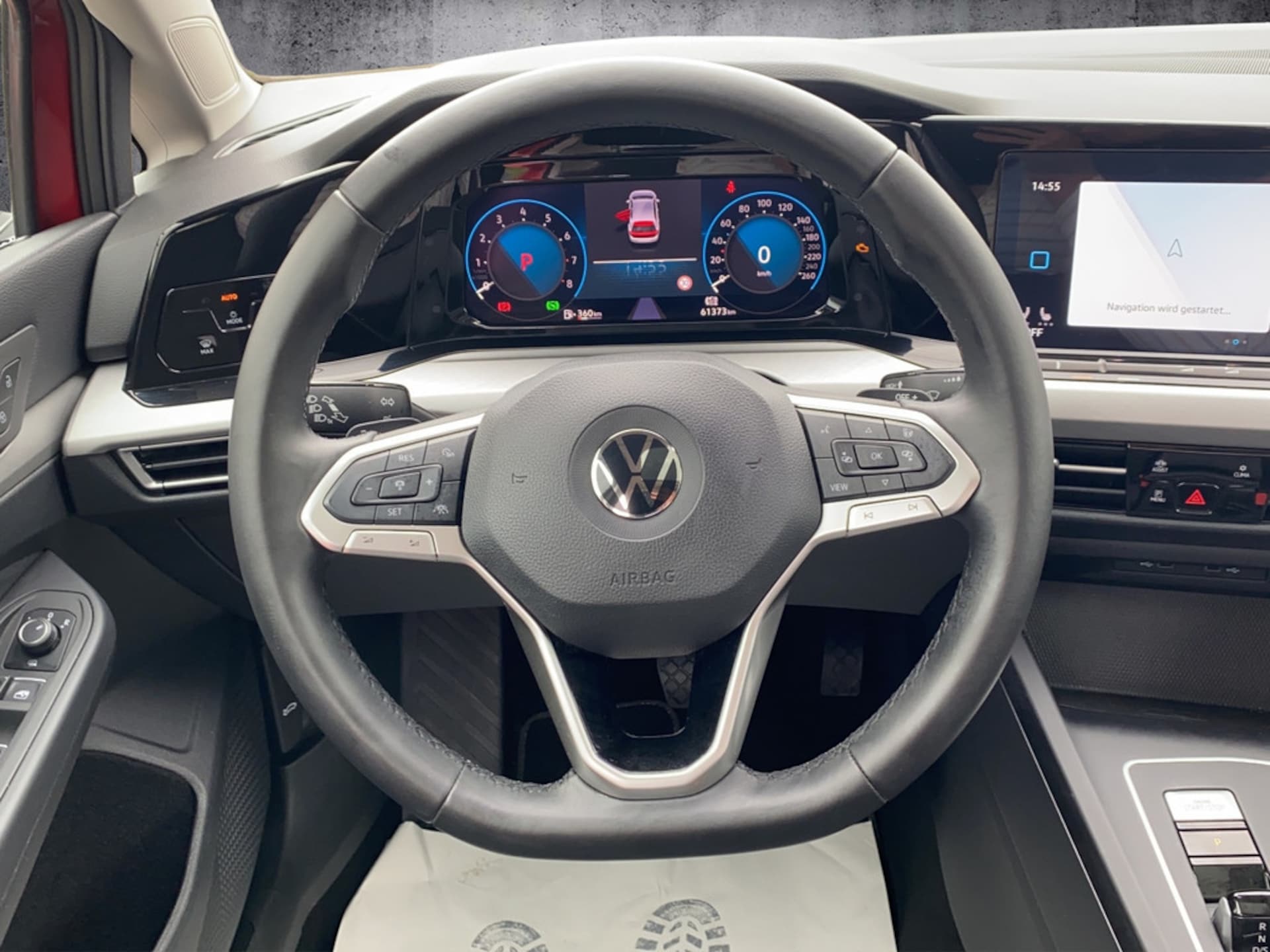 Volkswagen Golf Life
