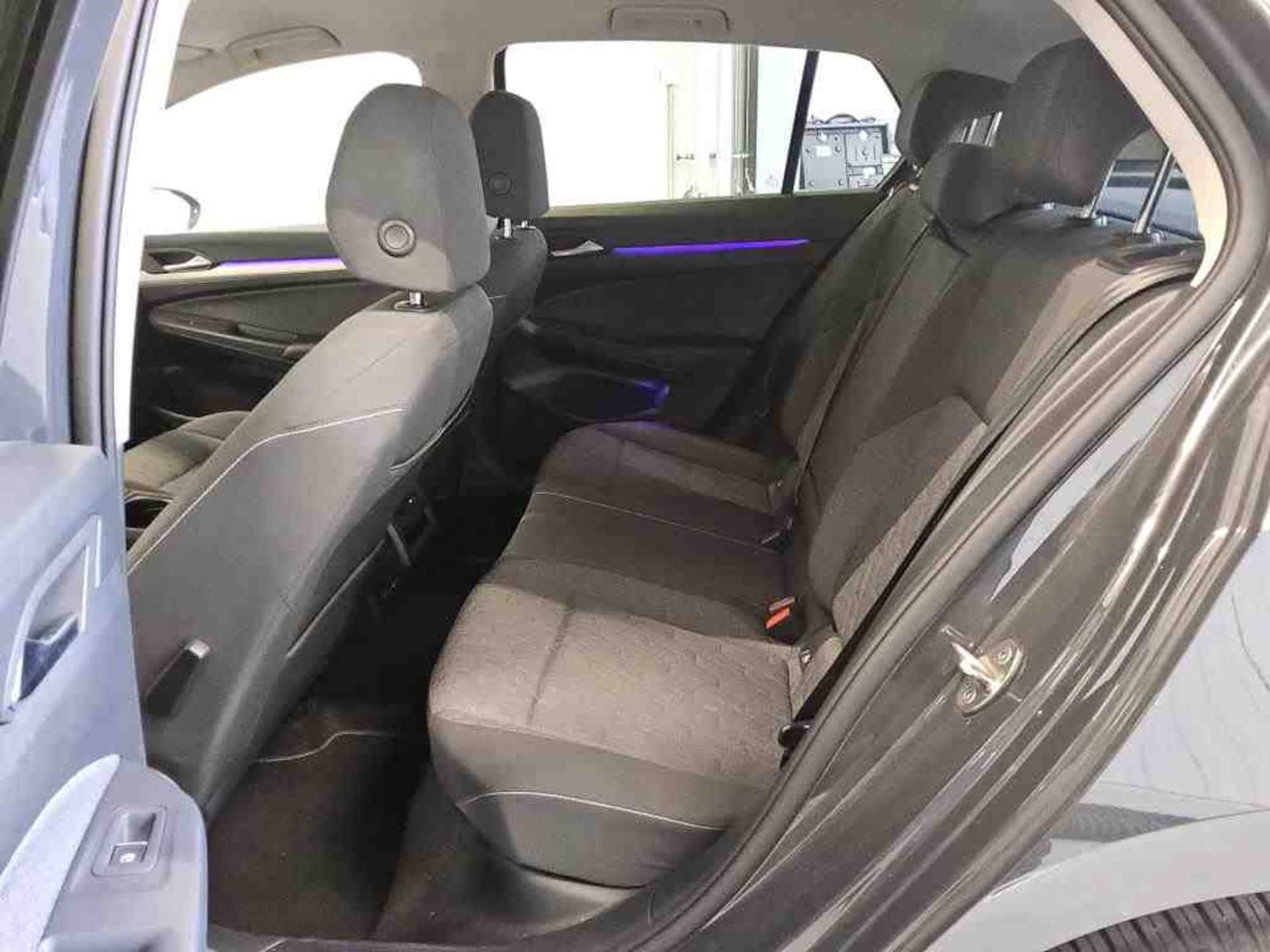 Volkswagen Golf MOVE