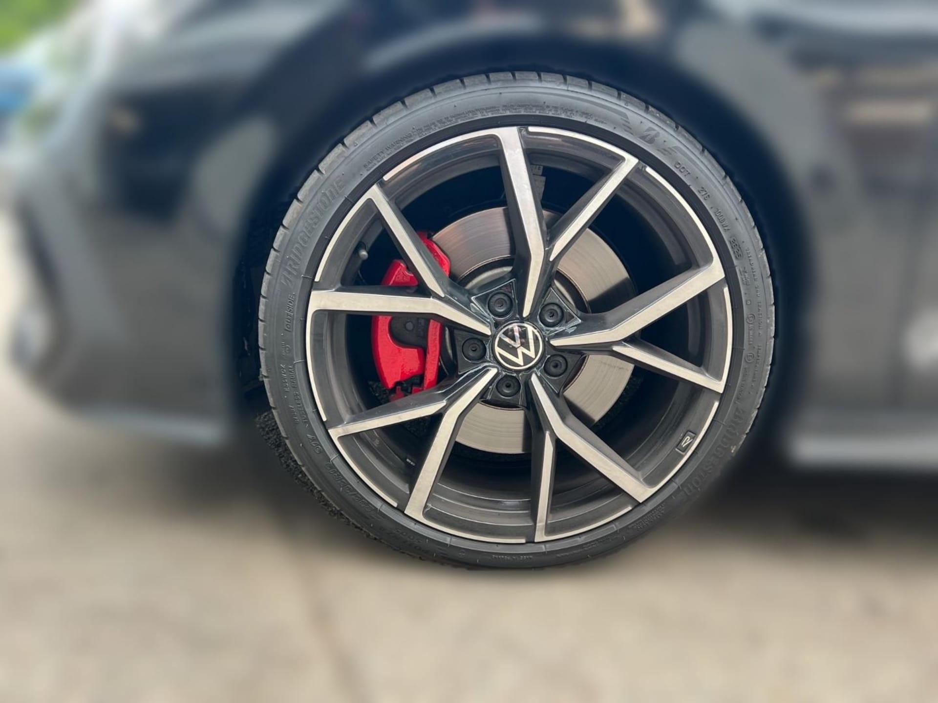 Volkswagen Golf GTI