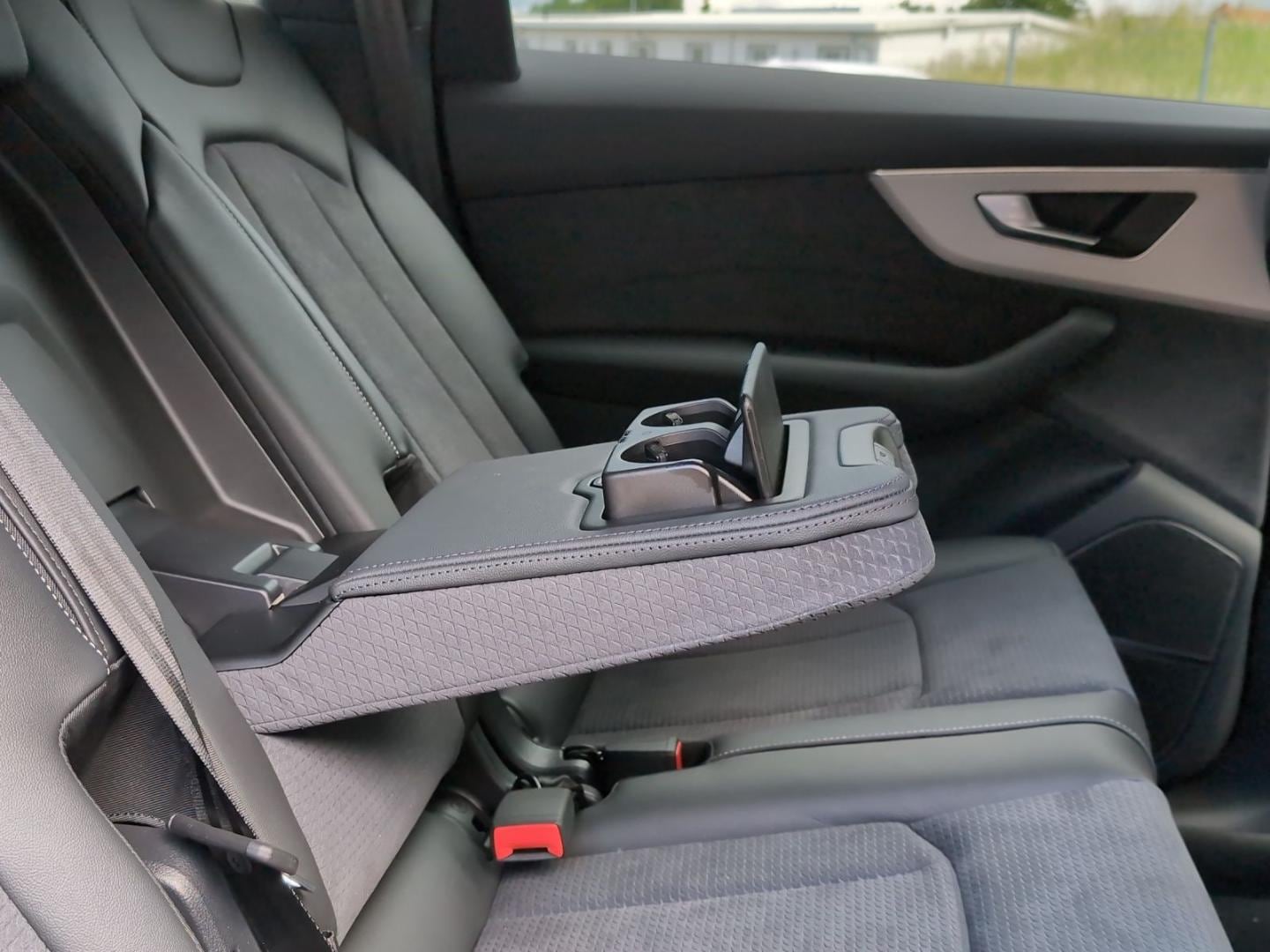 Bild über Audi Q7 SUV TFSI e TFSI e quattro 290 kW tiptronic - für weitere Informationen kontaktieren Sie den Audi Partner