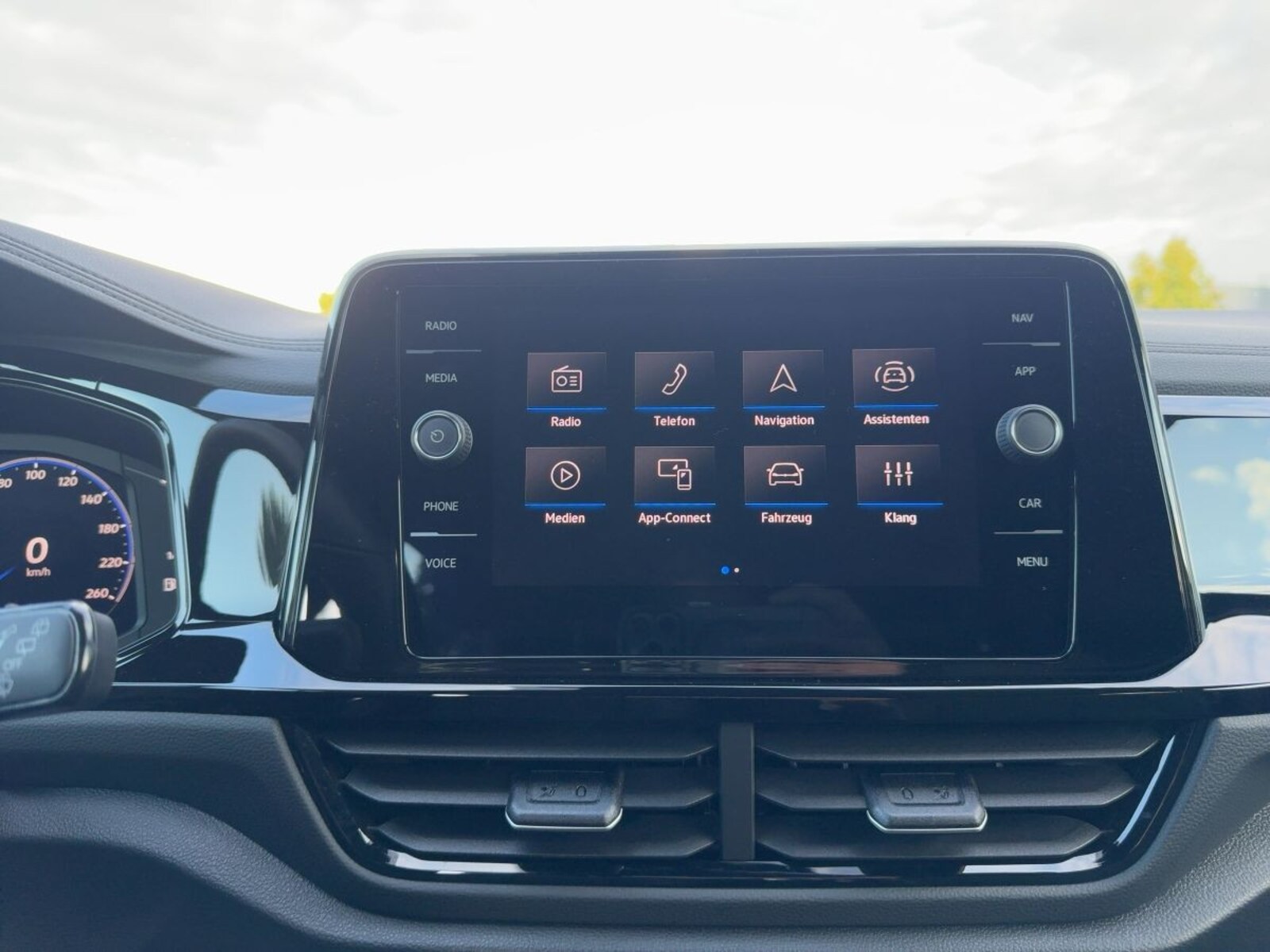 Volkswagen T-Roc – Bild 11