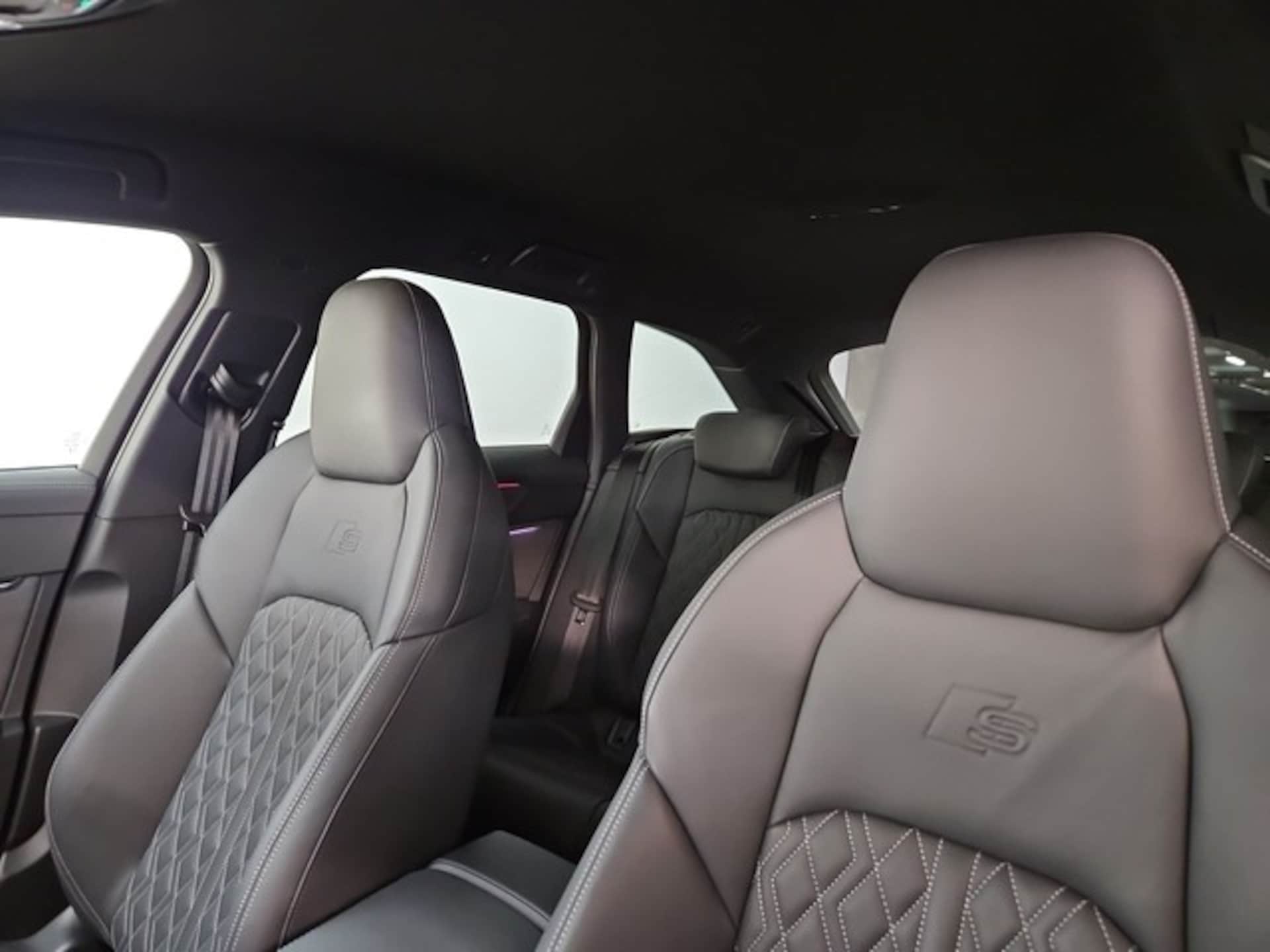 Audi S6 Avant
