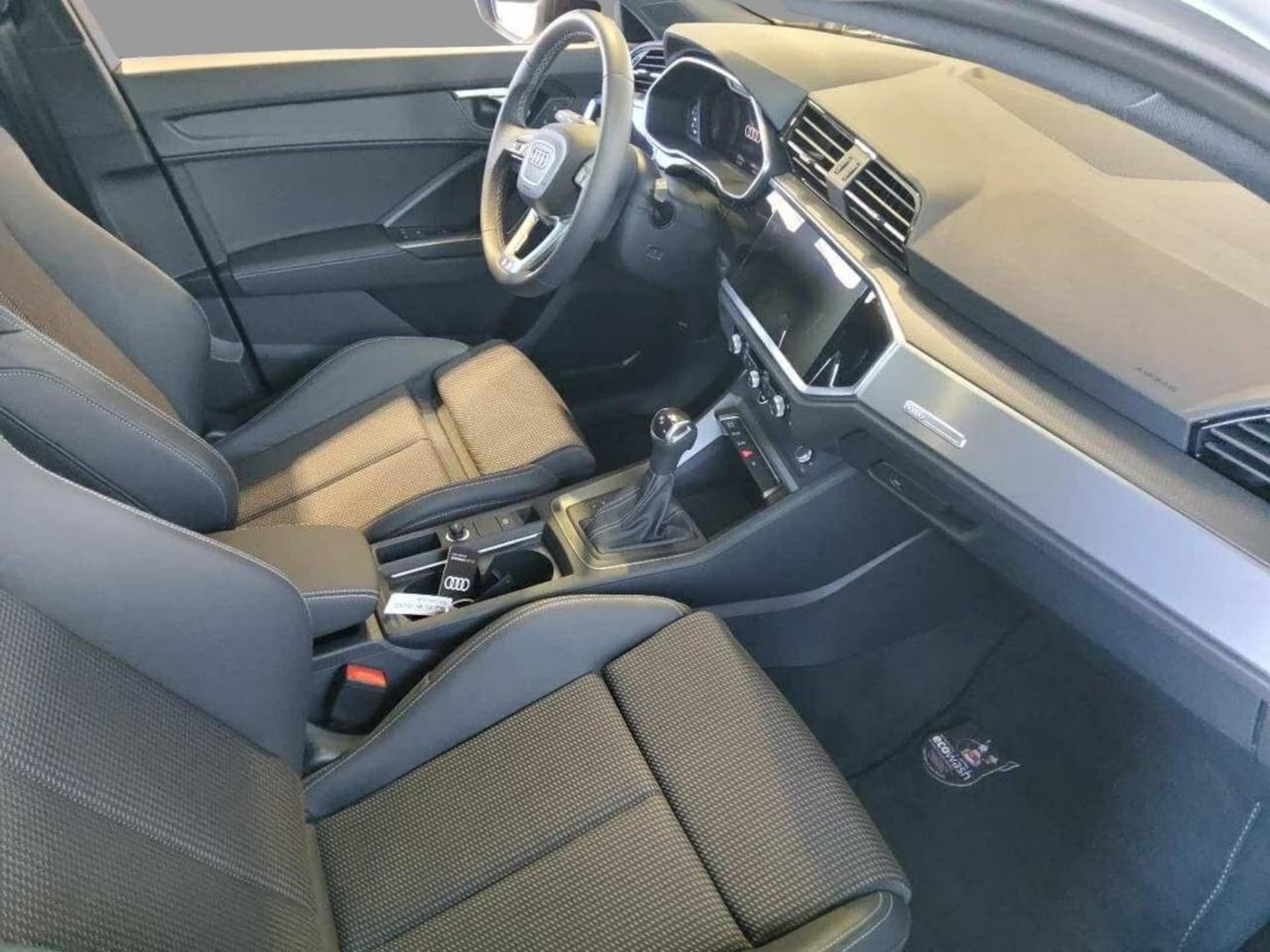 Audi Q3 Sportback S line