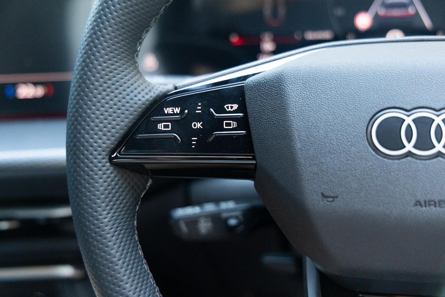 Image about Audi Q5 SUV TDI quattro 150 kW sport