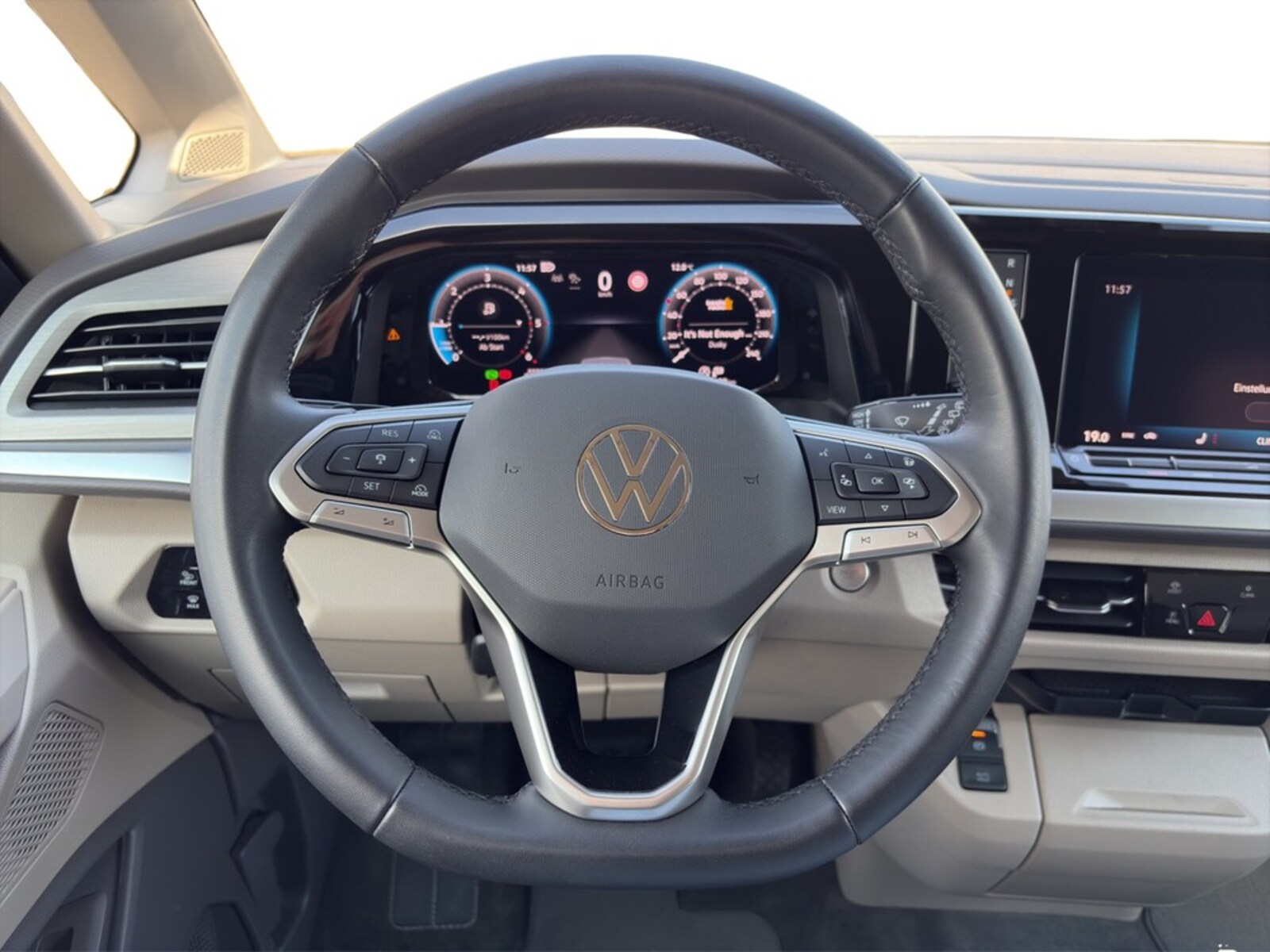 Volkswagen Multivan Langversion – Bild 12