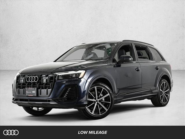 2025 Audi Q7 Premium Plus's photo