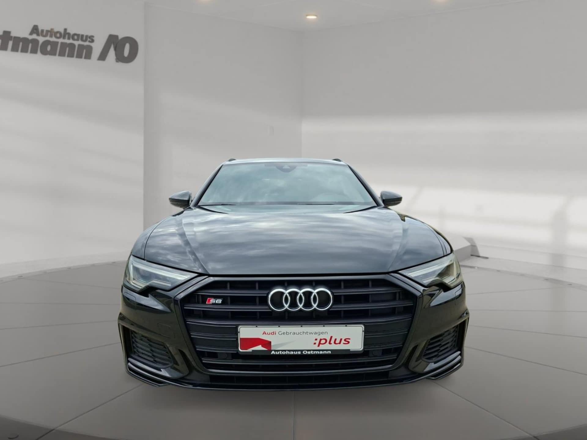 Audi S6 Avant