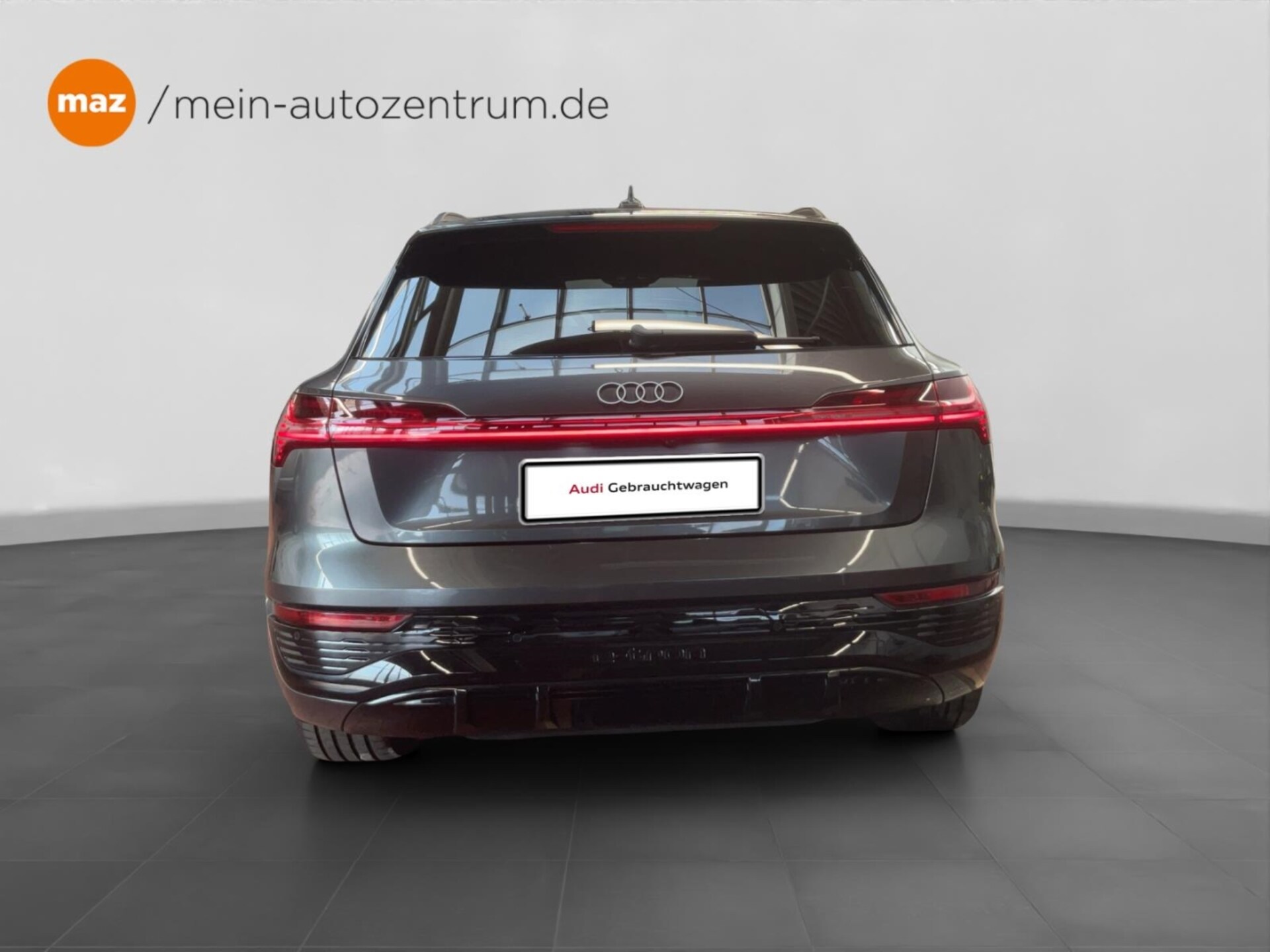 Audi Q8 e-tron S line