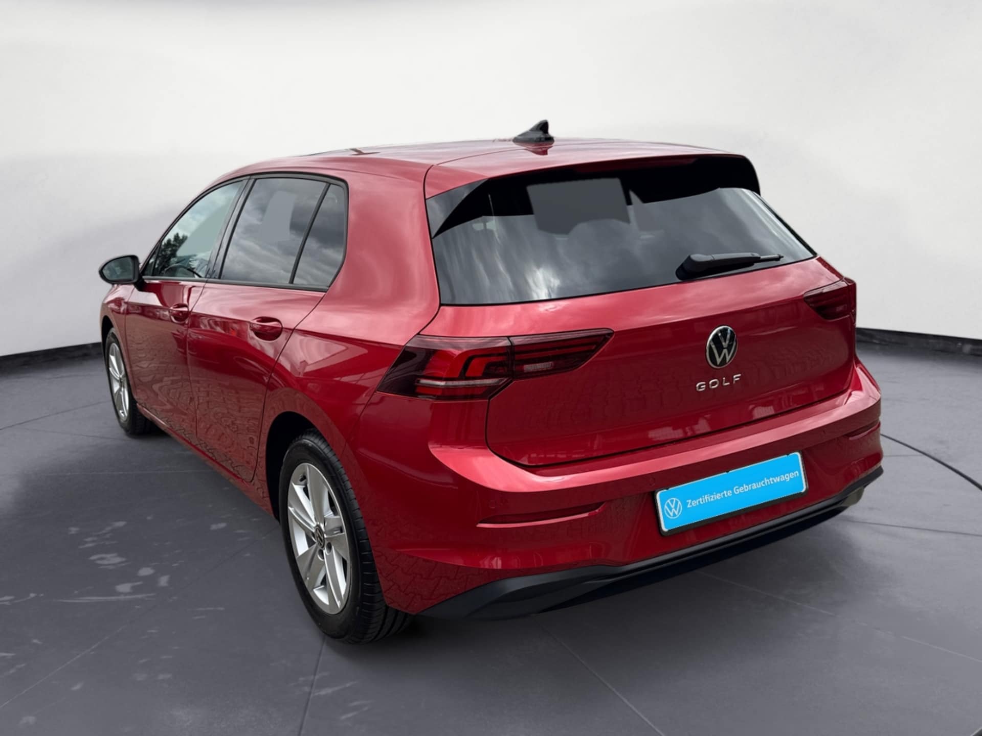 Volkswagen Golf Life