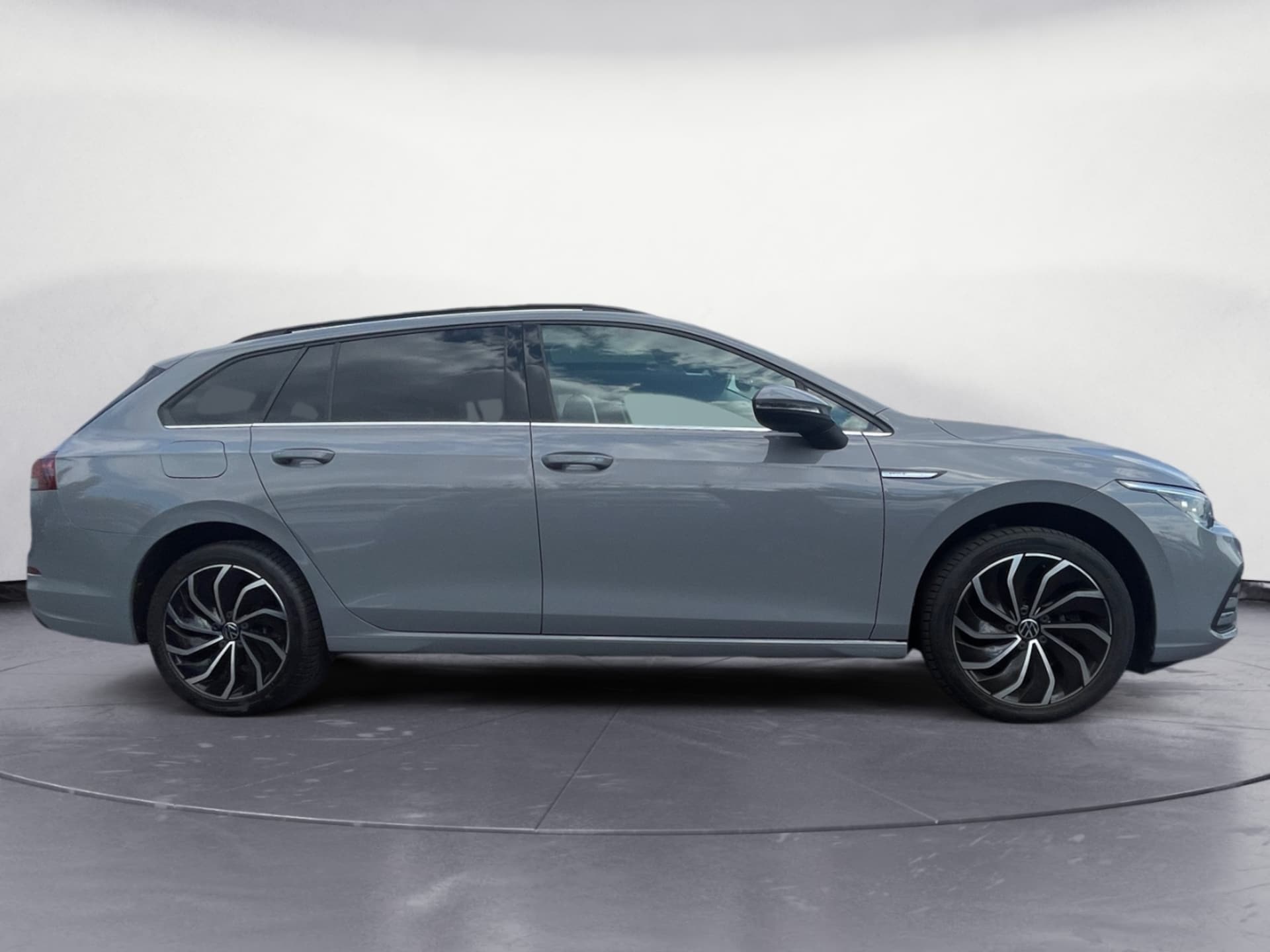 Volkswagen Golf Variant Style