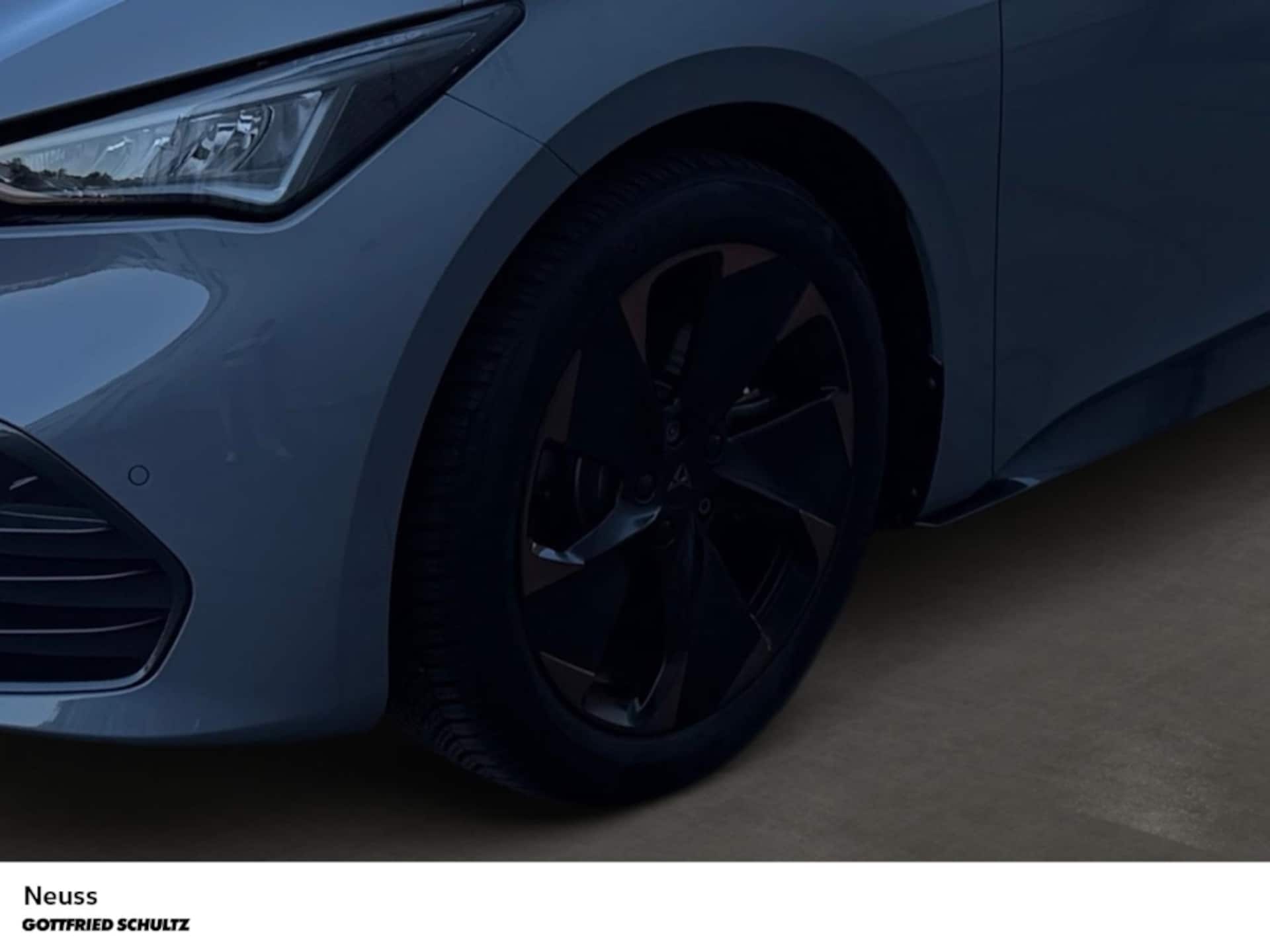 CUPRA Born