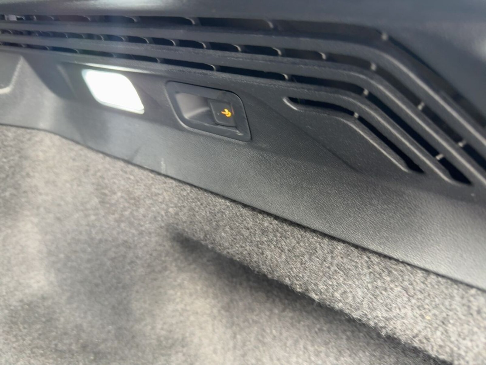 Volkswagen ID.4 – Bild 22