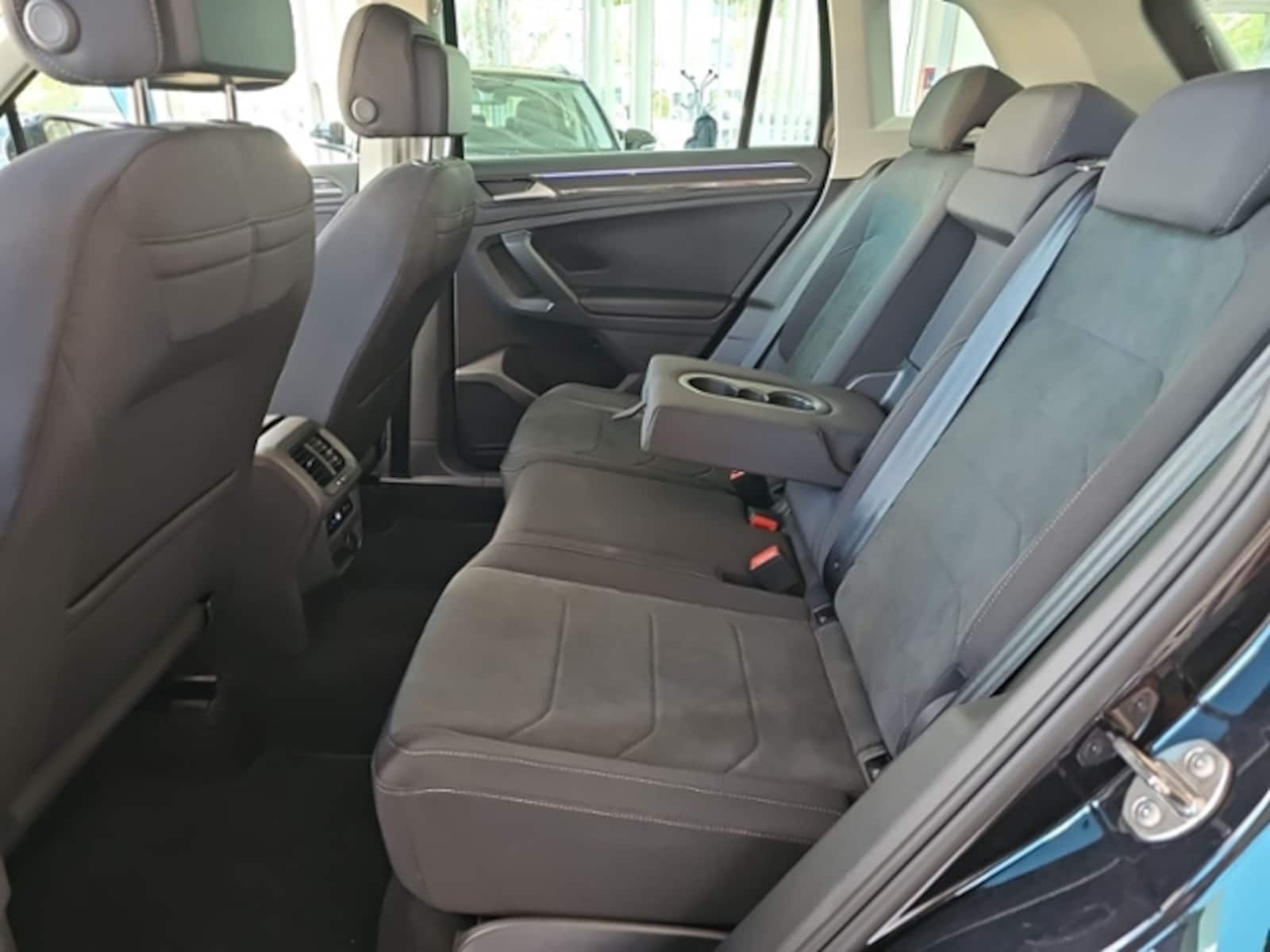 Volkswagen Tiguan – Bild 12