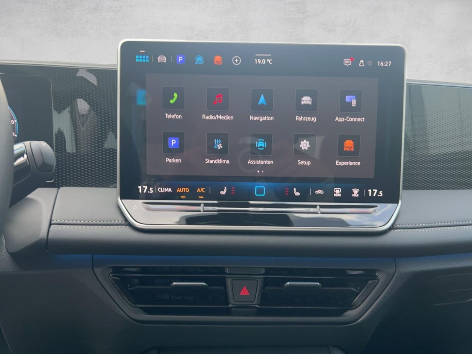 Volkswagen Tiguan – Bild 23