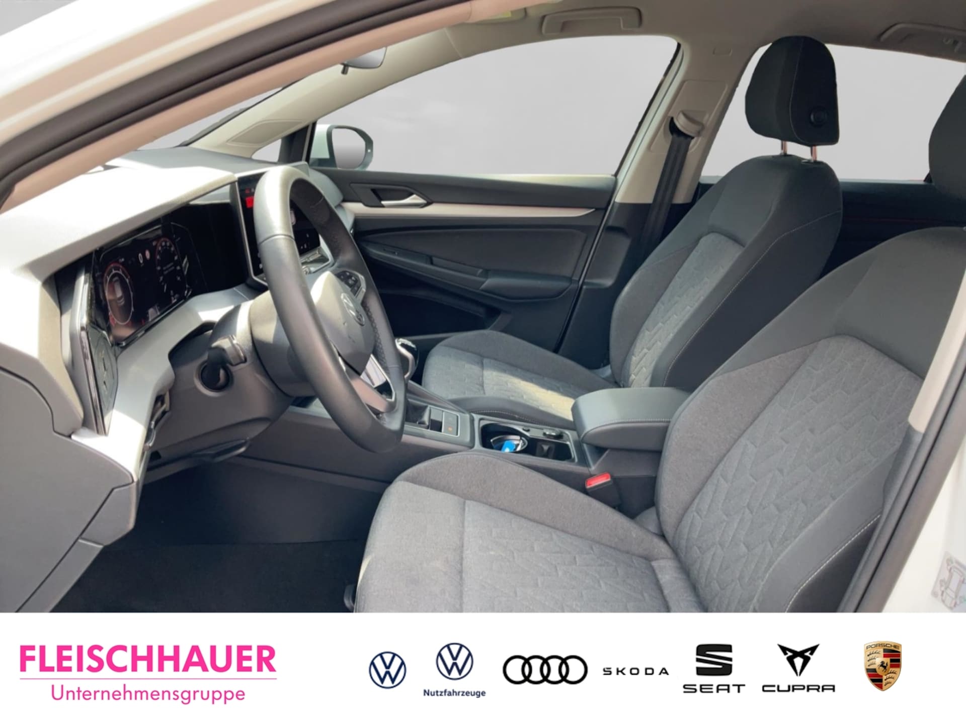 Volkswagen Golf Life