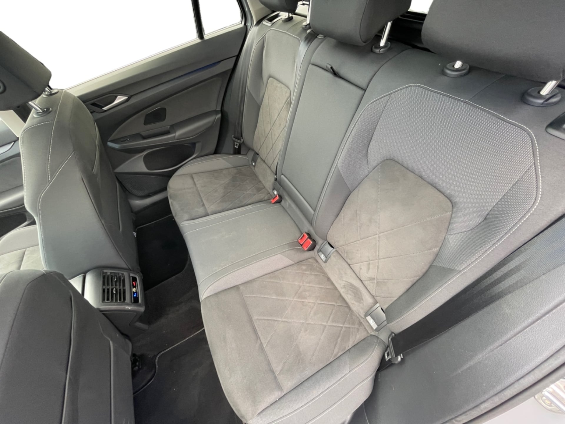 Volkswagen Golf Variant Style