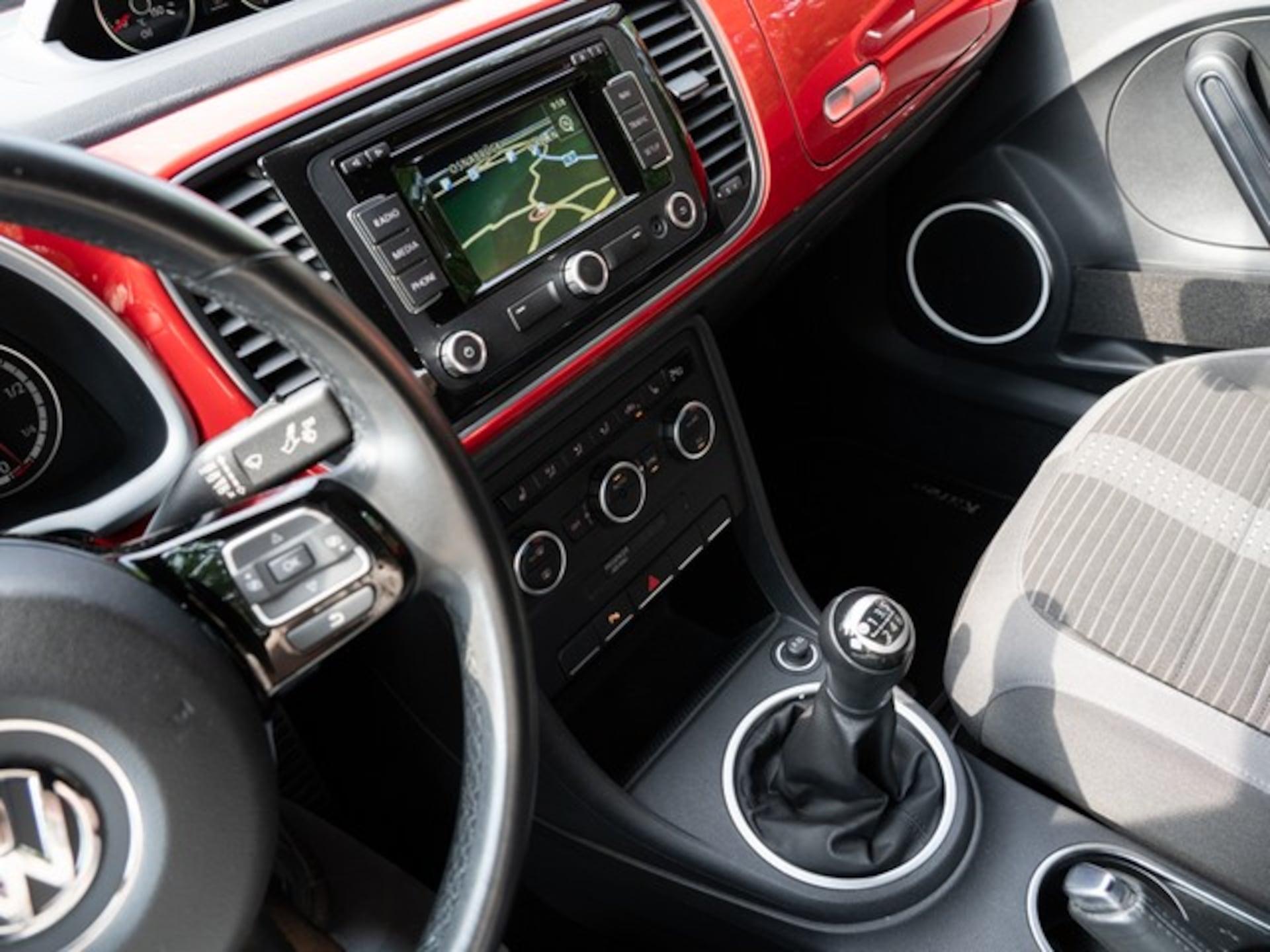 Volkswagen Beetle Cabriolet Sport