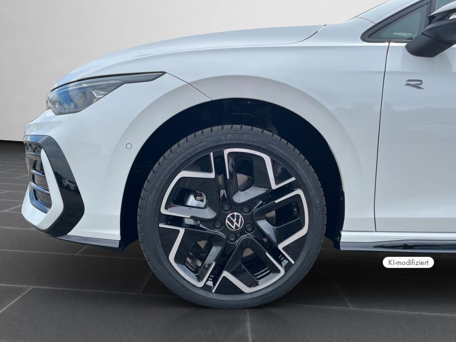 Volkswagen Golf Variant R-Line