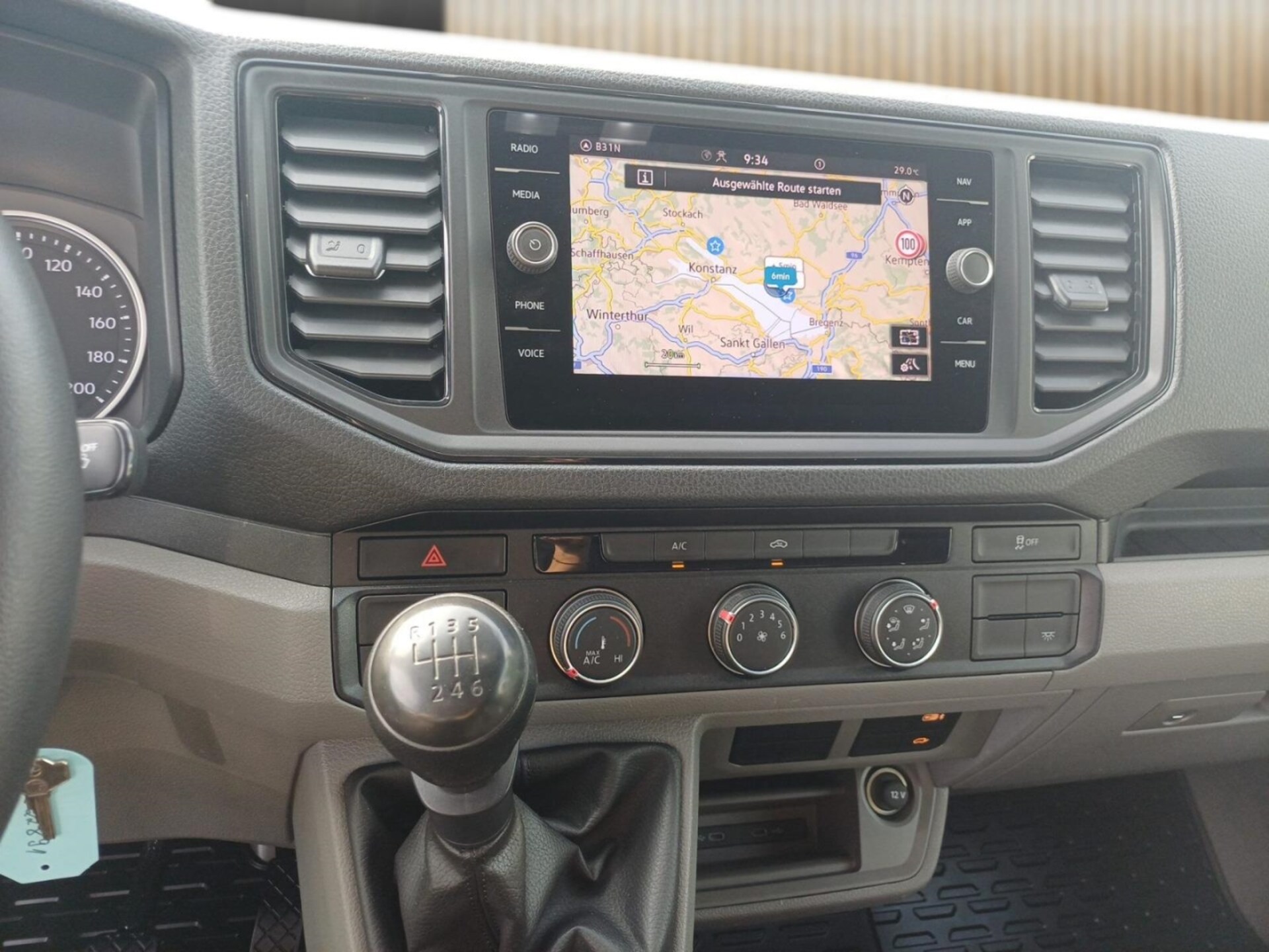 Volkswagen Crafter Einzelkabine langer Radstand