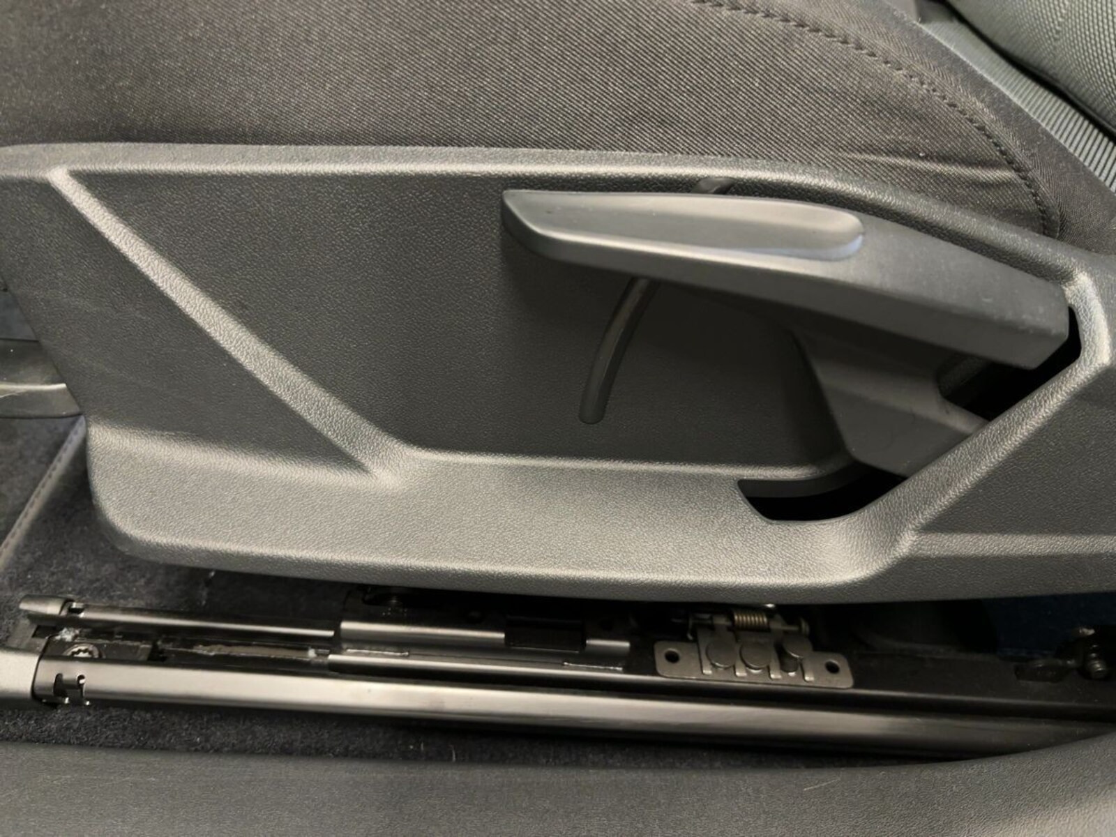Audi Q4 e-tron – Bild 15