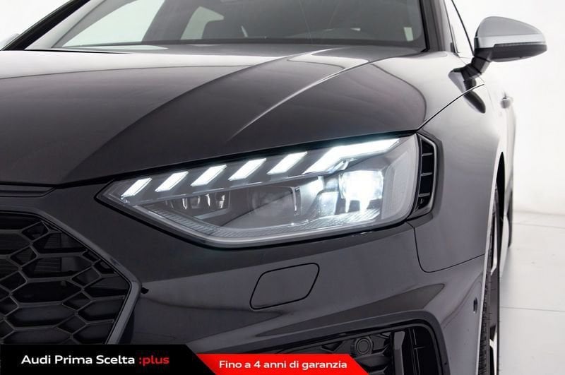 Immagine di Audi RS 4 Avant RS 4 Avant 331 kW (450 CV) tiptronic - Vista: for more details contact your dealer