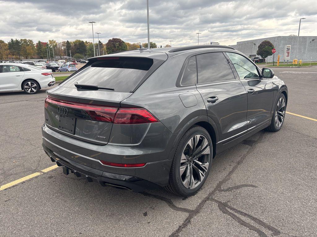 2025 Audi Q8 Premium Plus - Photo 7