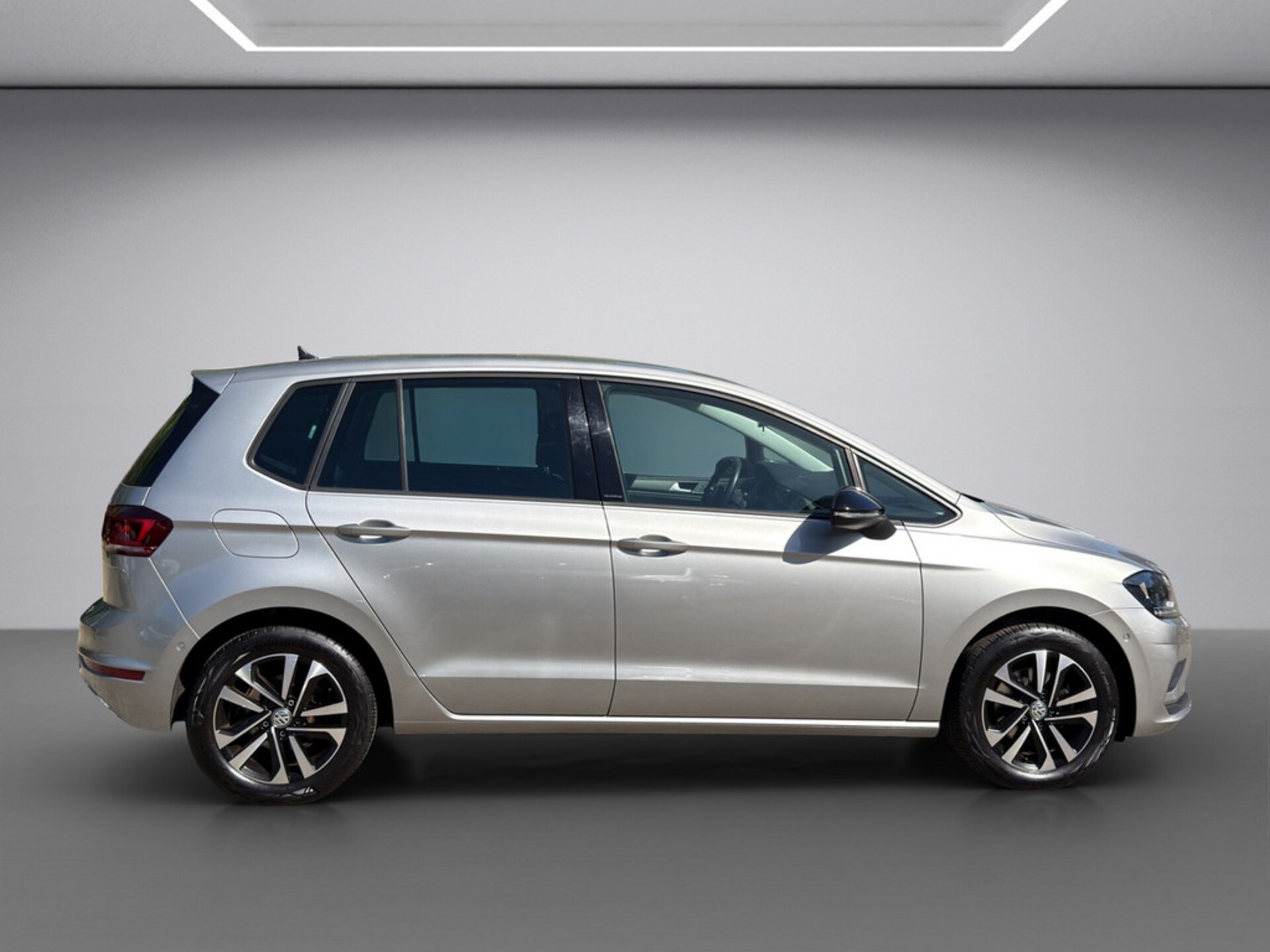 Volkswagen Golf Sportsvan IQ.DRIVE