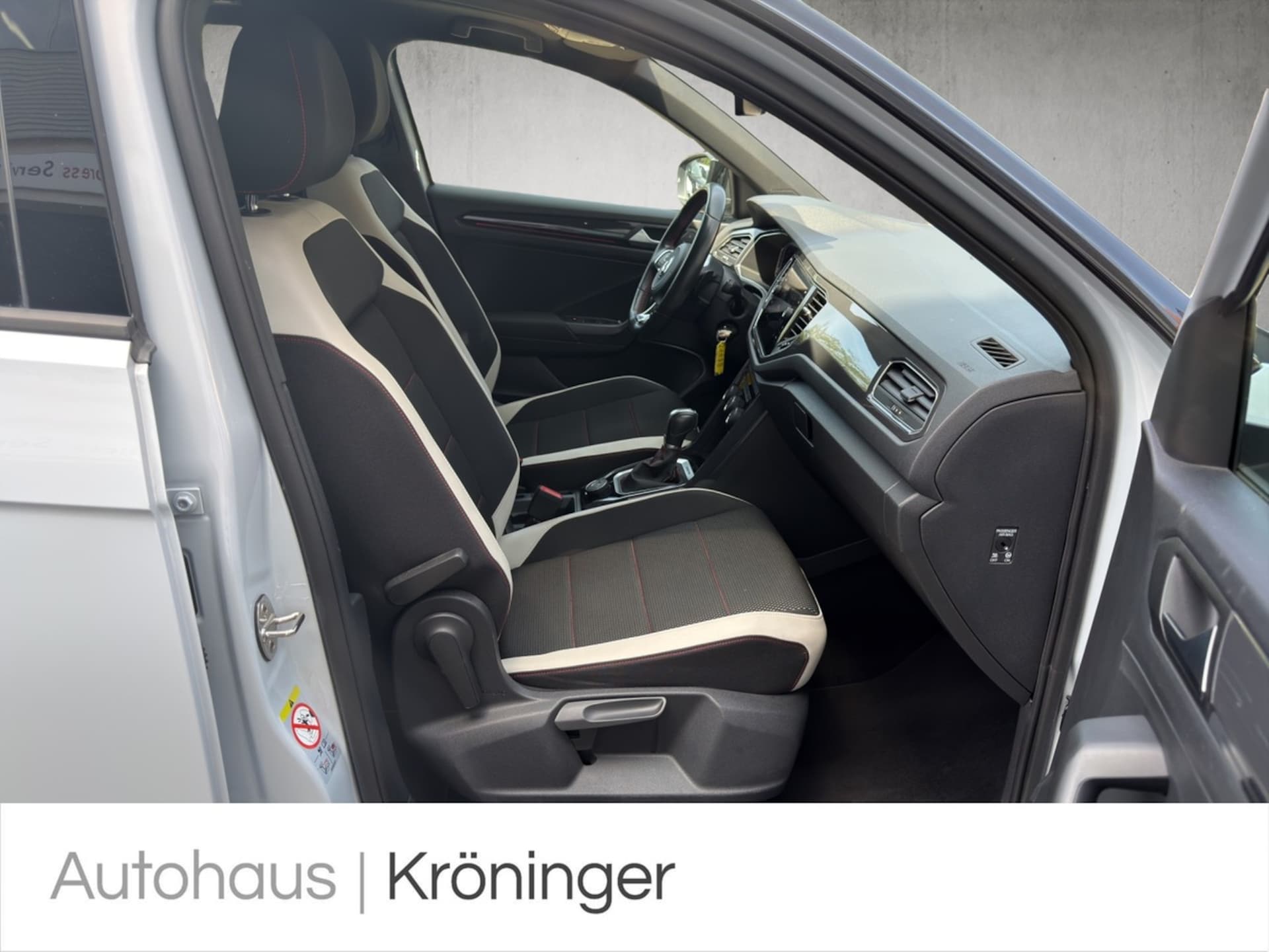 Volkswagen T-Roc Sport