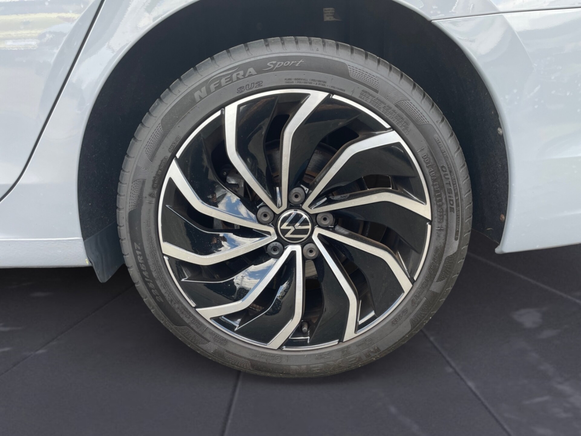 Volkswagen Golf Variant Style