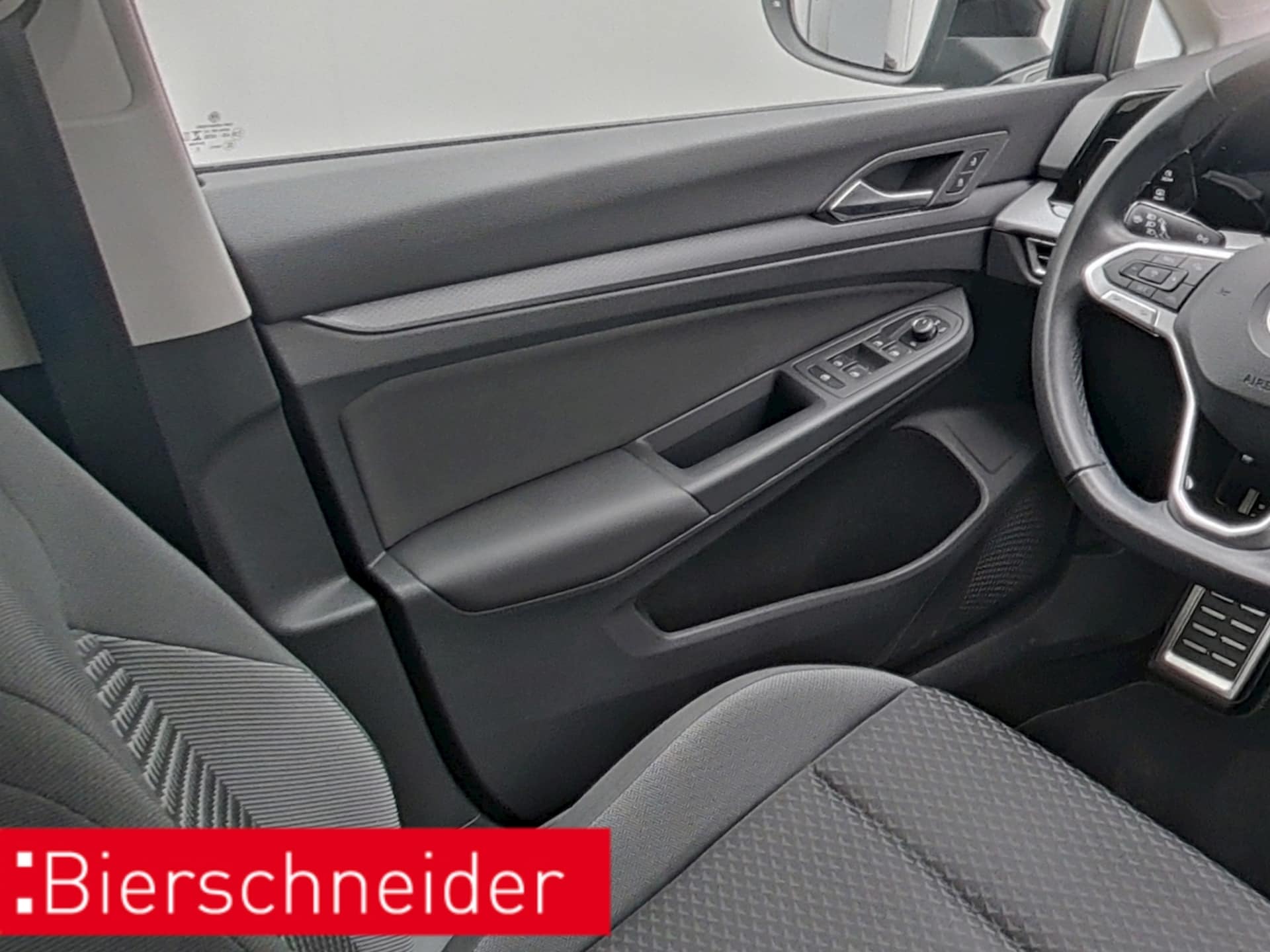 Volkswagen Golf Active