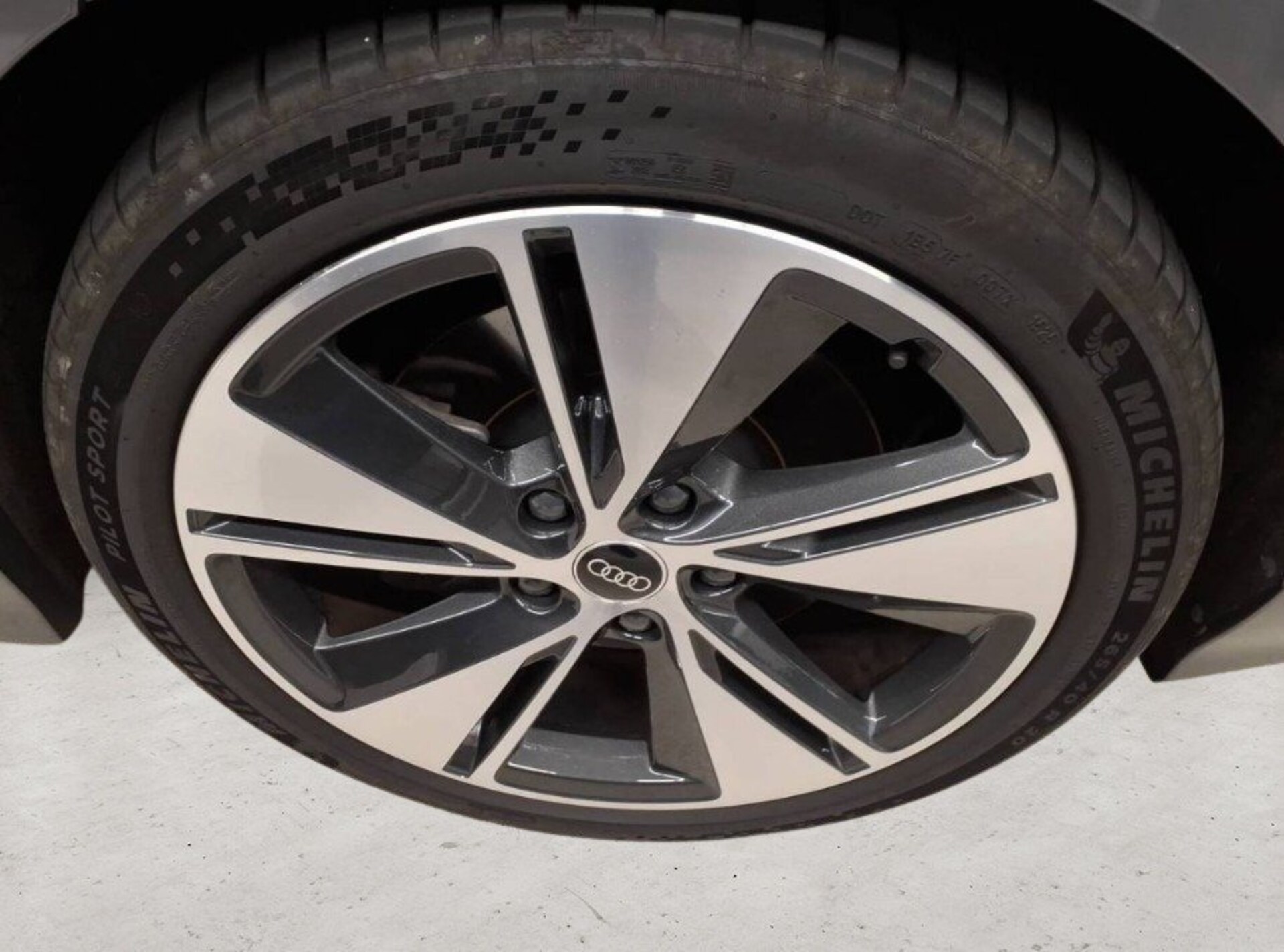 Audi A6 Sportback e-tron
