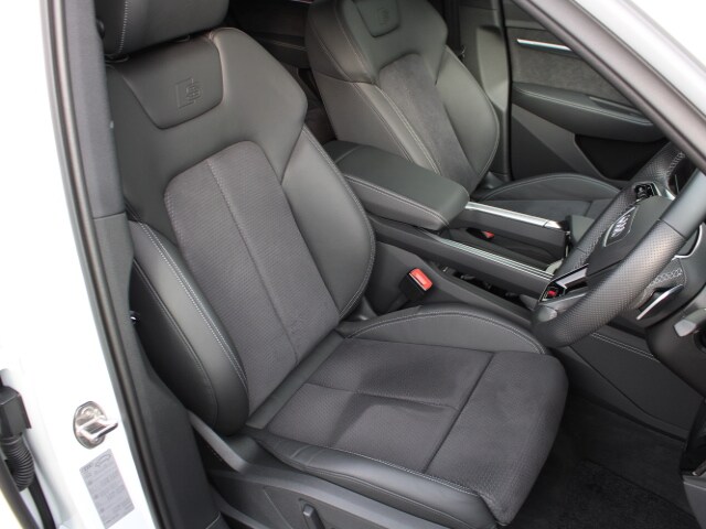 Image about Audi e-tron Sportback 55 quattro S line 300,00 kW