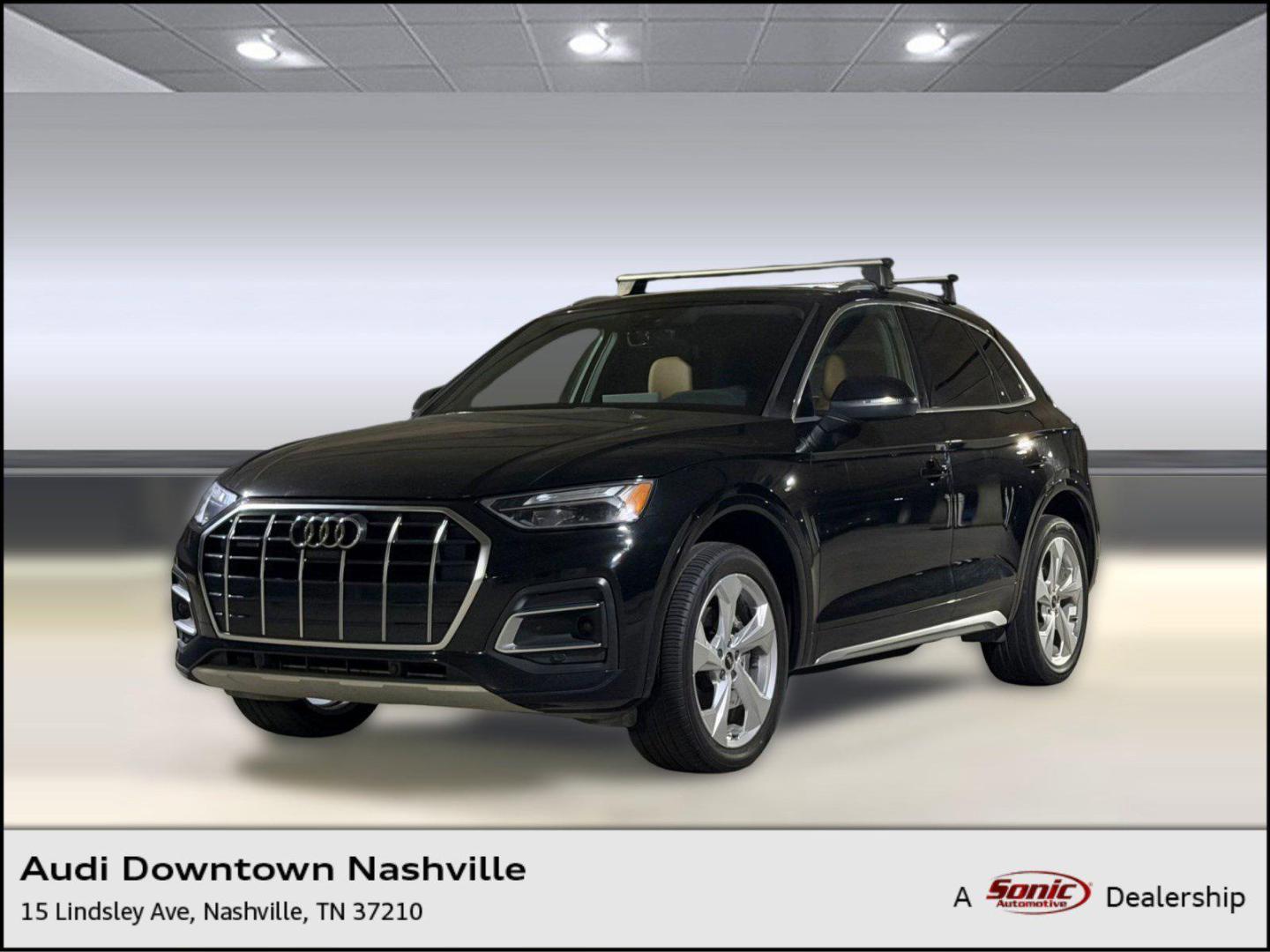 2021 Audi Q5 45 Premium Plus's photo
